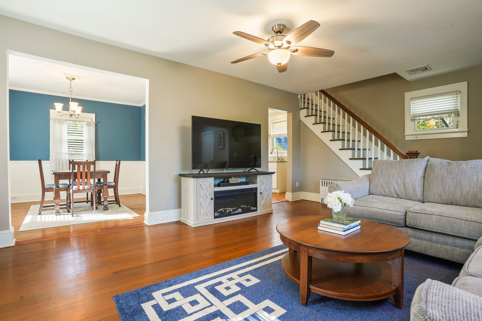 130 Toms Road Photo 5