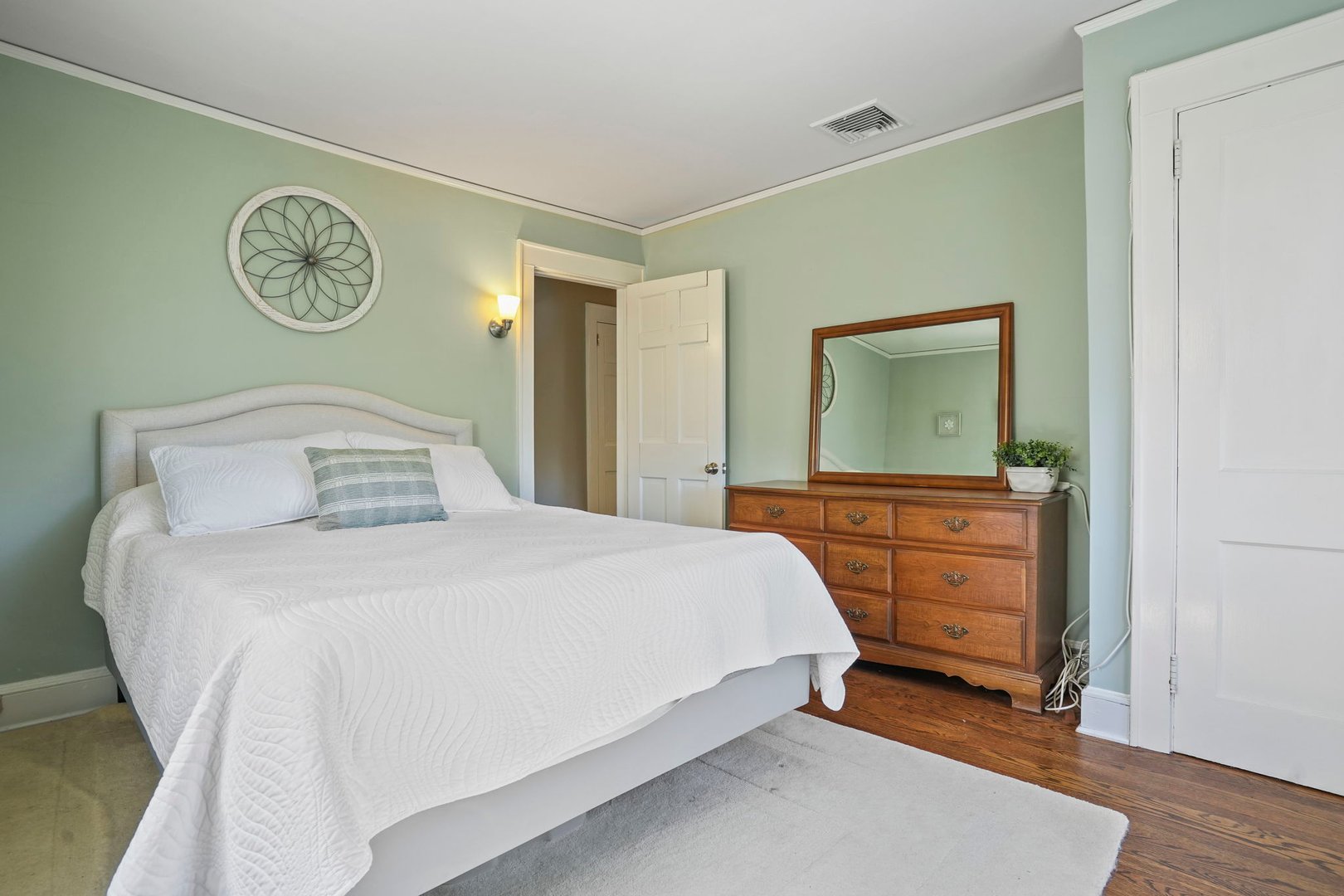 130 Toms Road Photo 20