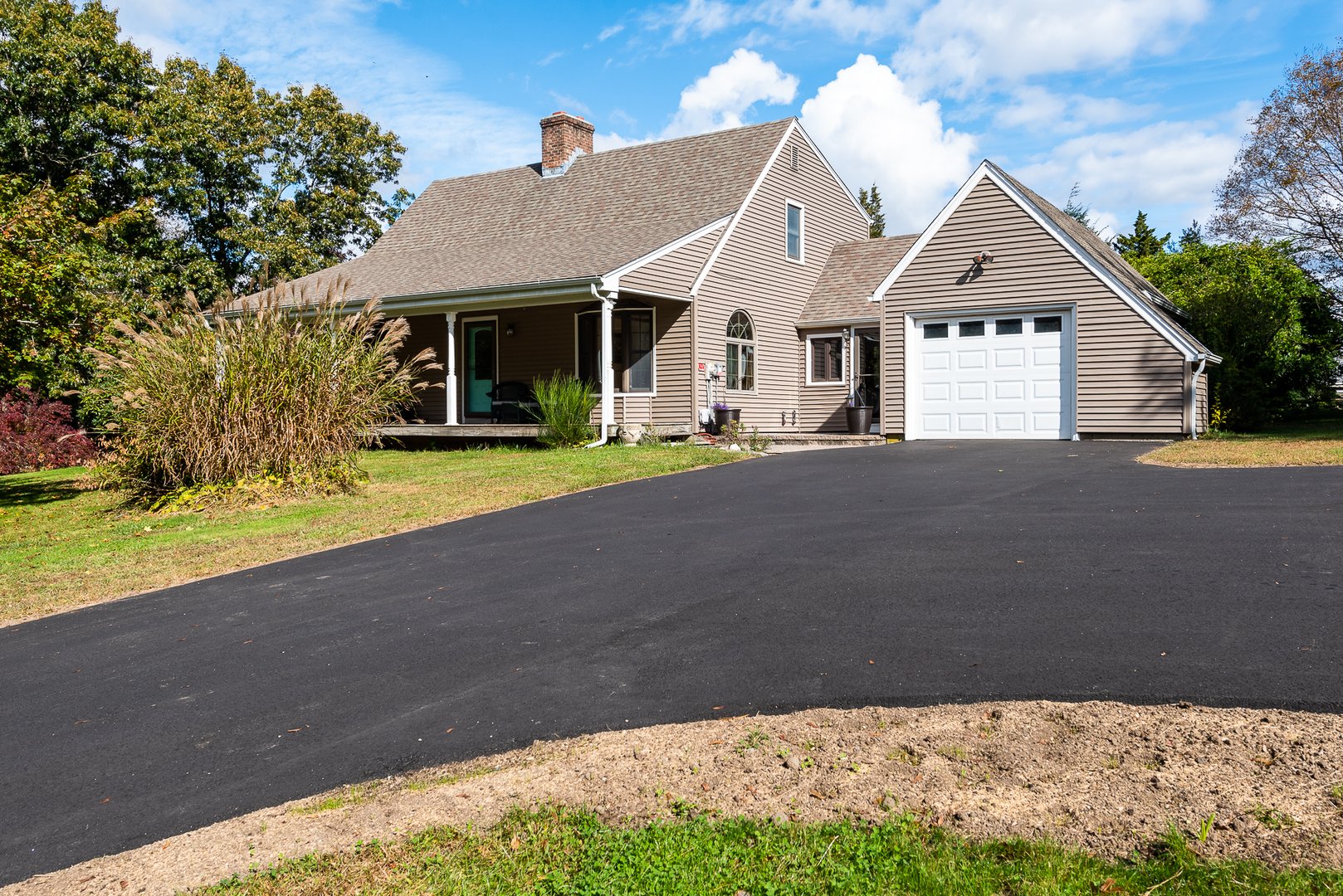 131 Hemlock Drive Photo 3