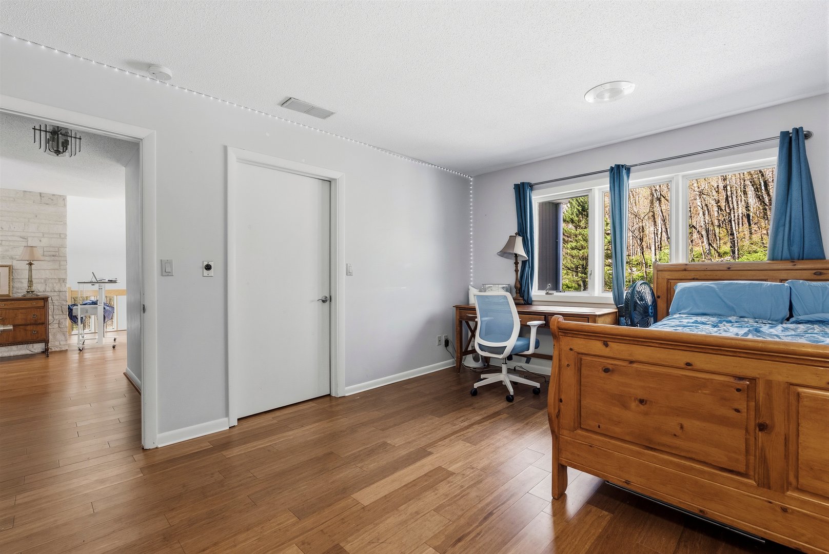 146 Lantern Park Lane South Photo 24
