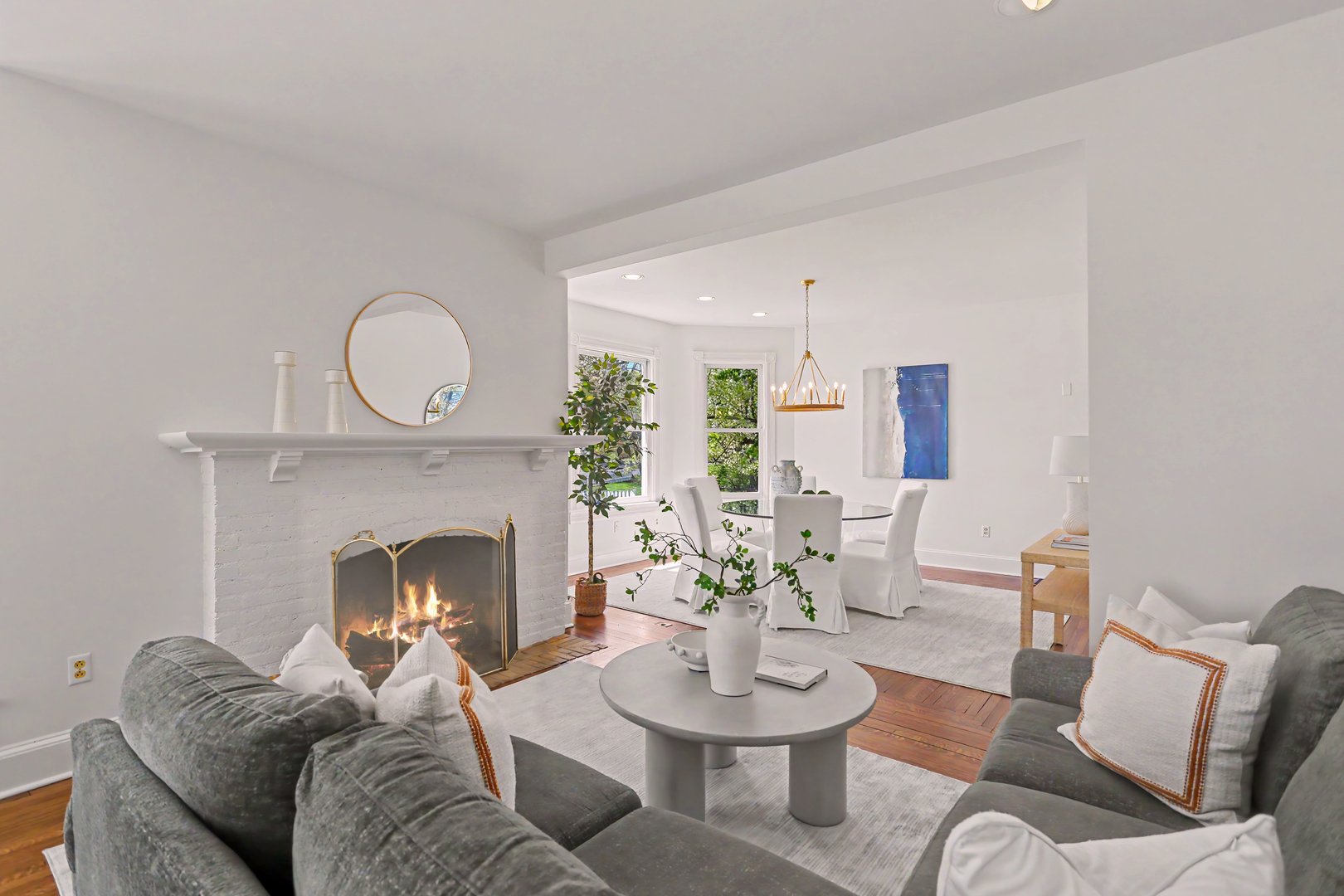 462 Riverside Avenue Photo 9