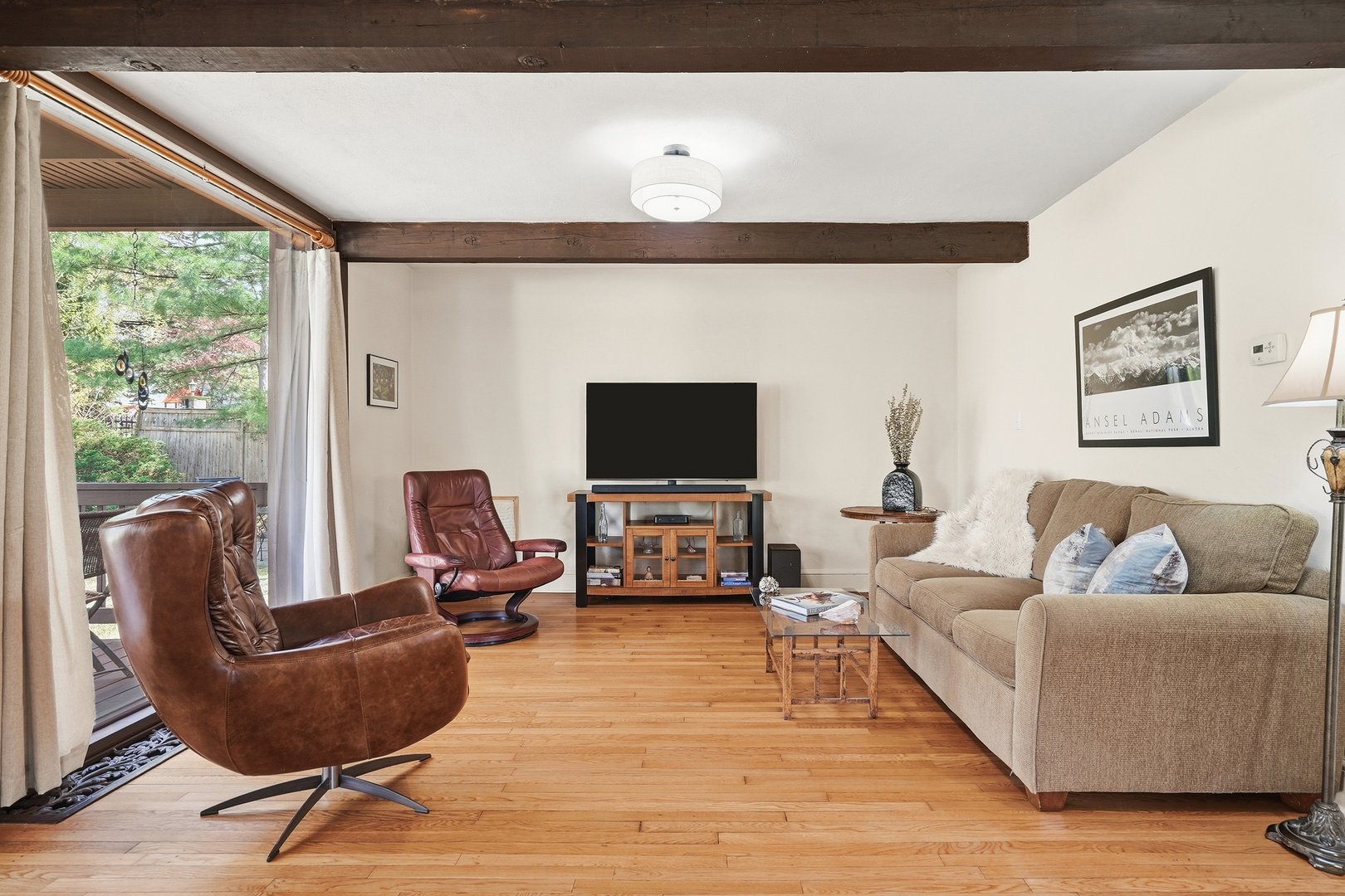 45 Chestnut Street Photo 8