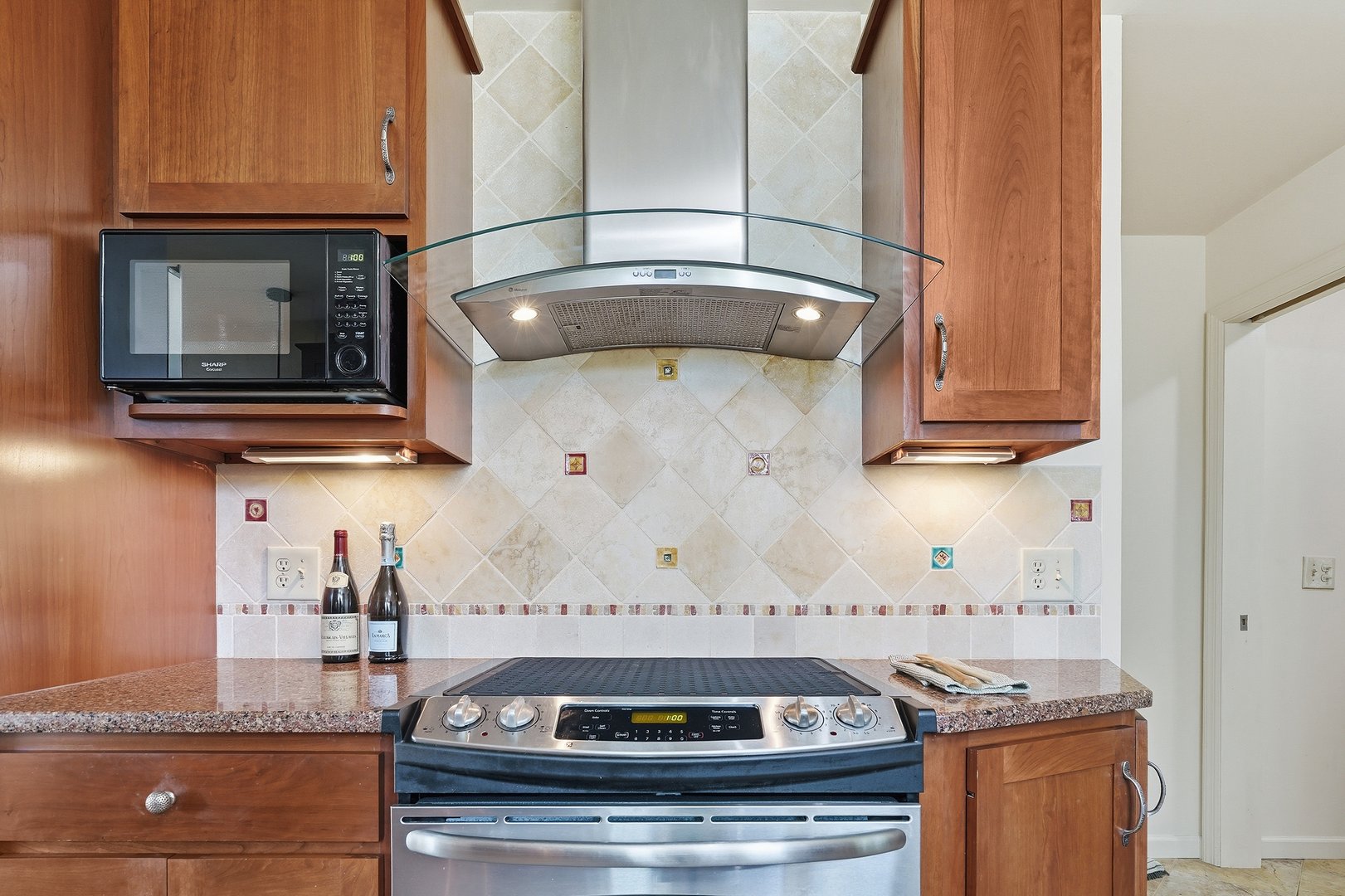 45 Chestnut Street Photo 20