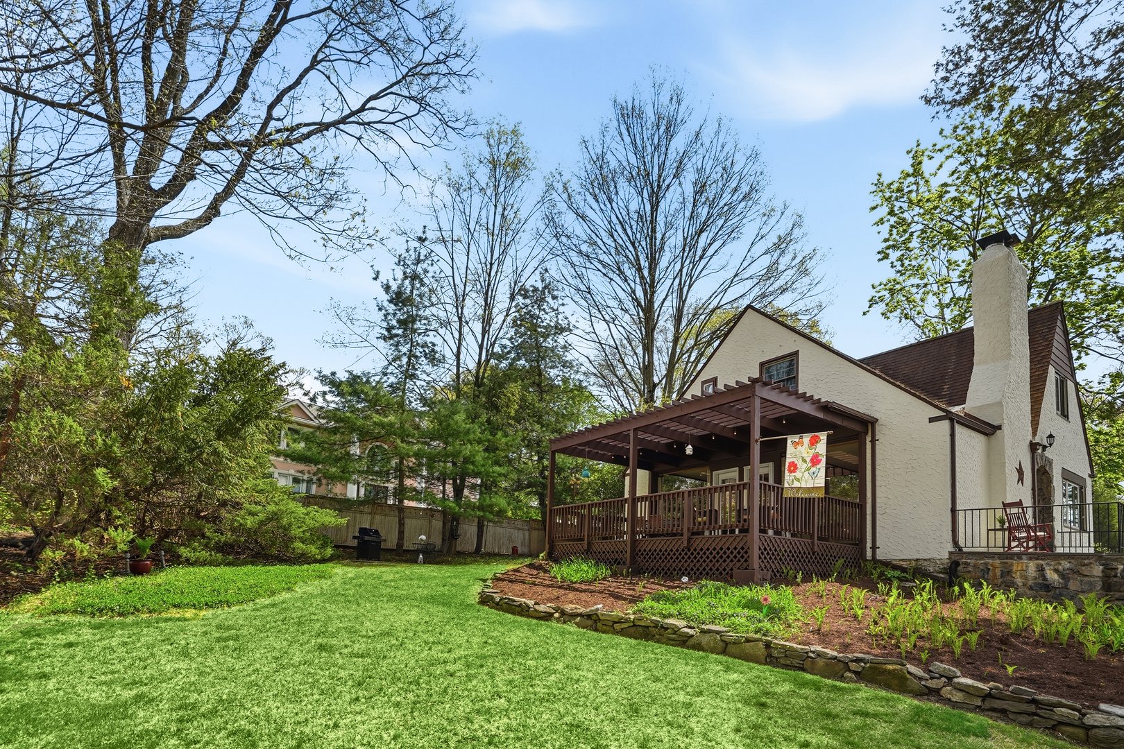 45 Chestnut Street Photo 41