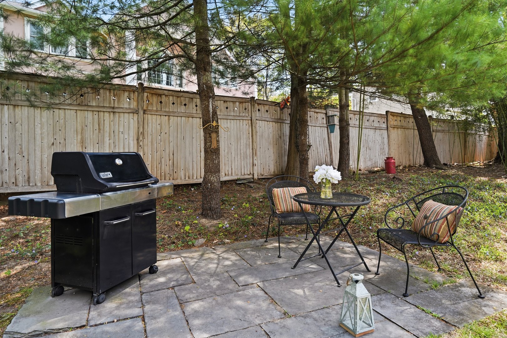 45 Chestnut Street Photo 43