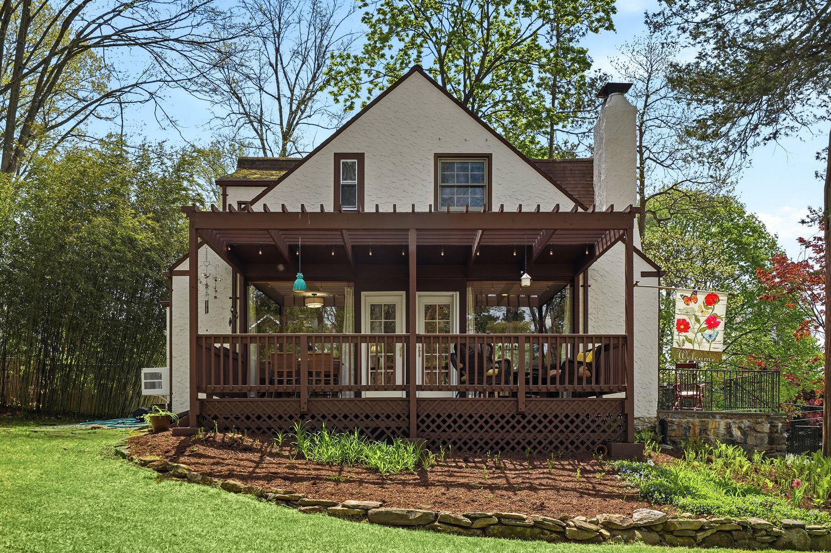 45 Chestnut Street Photo 42