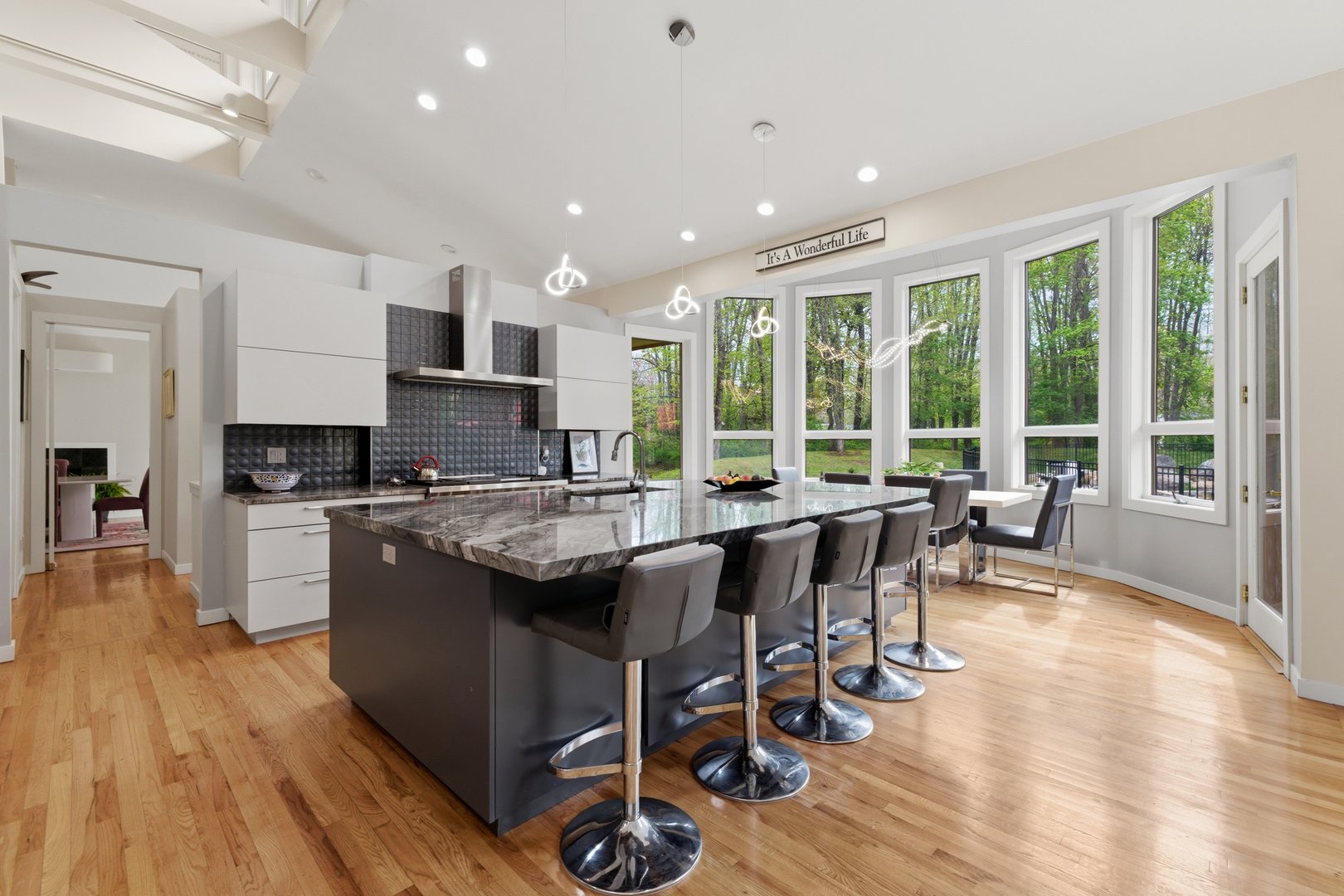 85 Norrans Ridge Drive Photo 8
