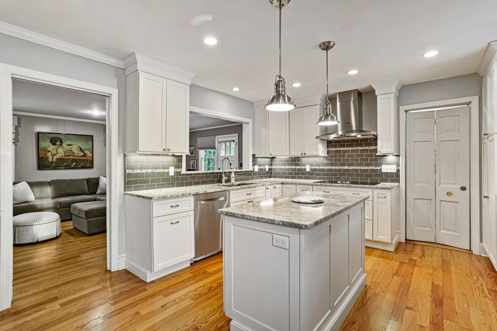 184 Rosemere Avenue Photo 4