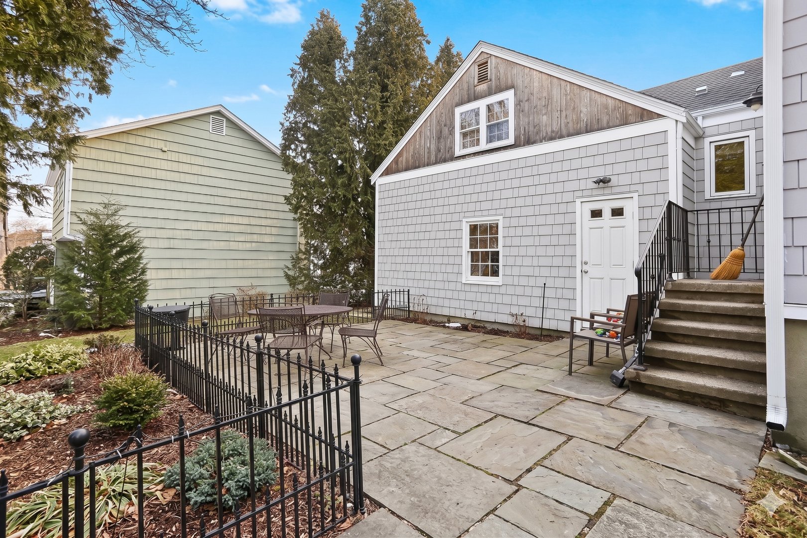 184 Rosemere Avenue Photo 27