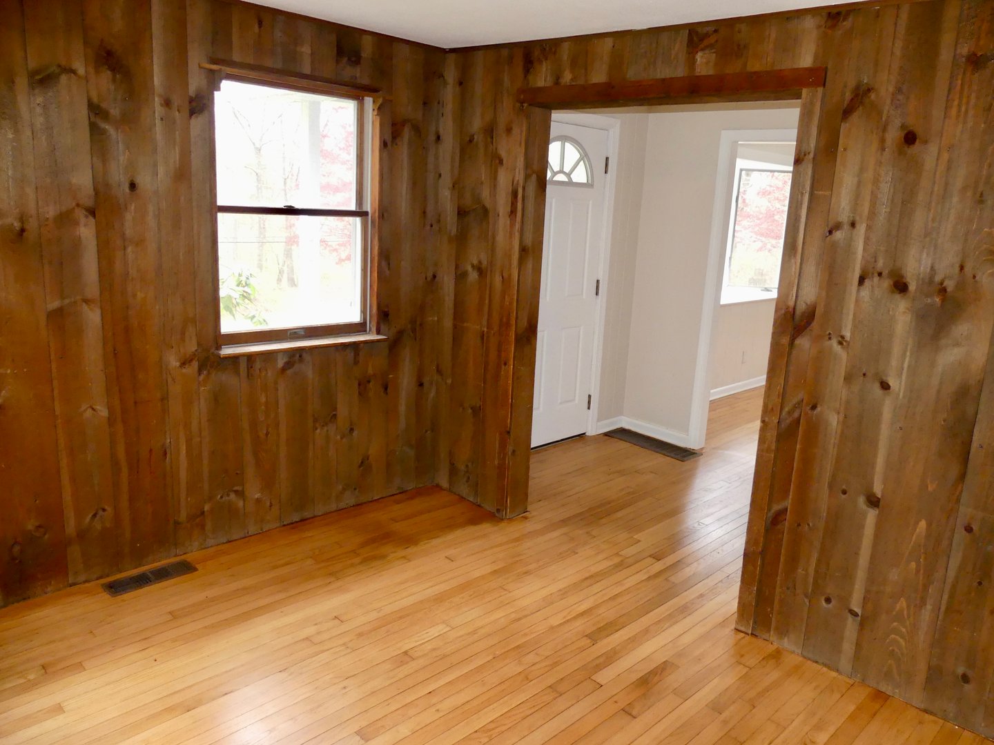 21 Winthrop Road Photo 8