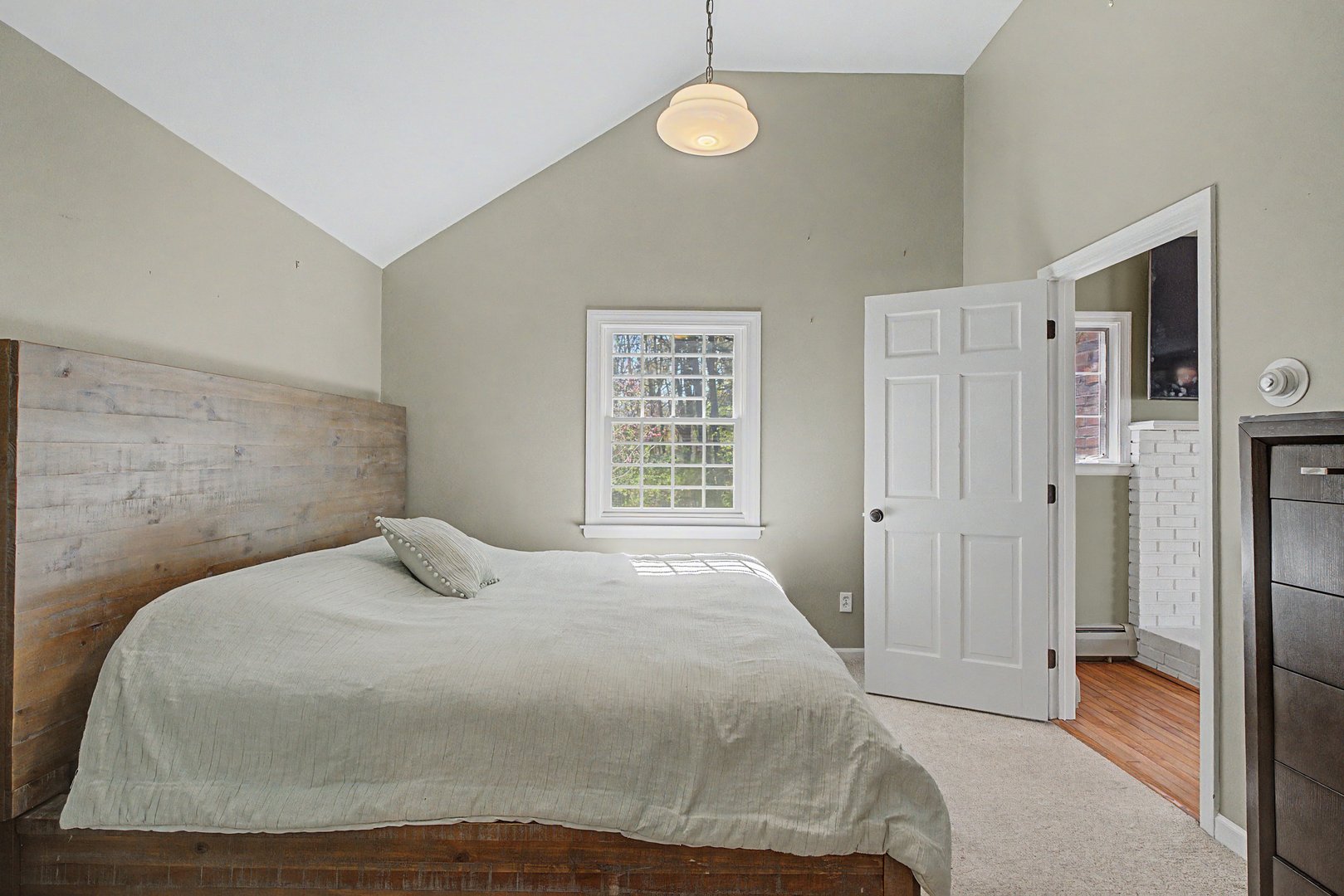 304 Bushy Hill Road Photo 26