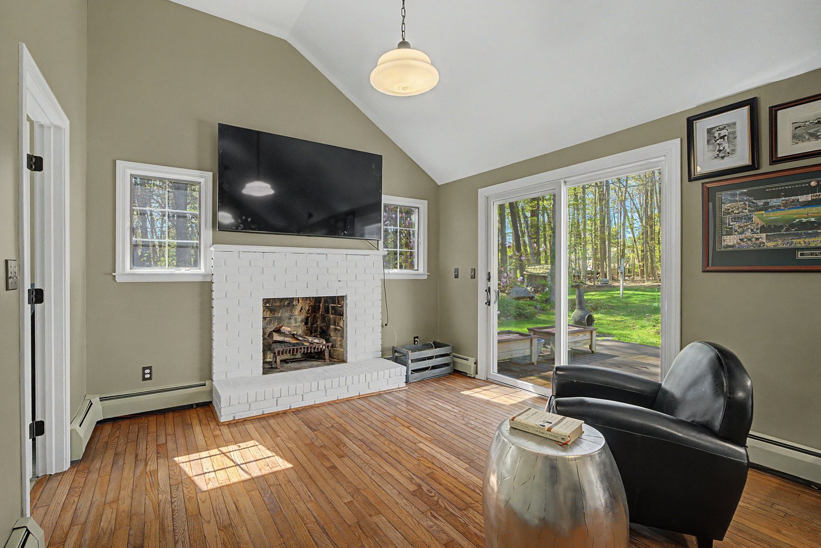 304 Bushy Hill Road Photo 25