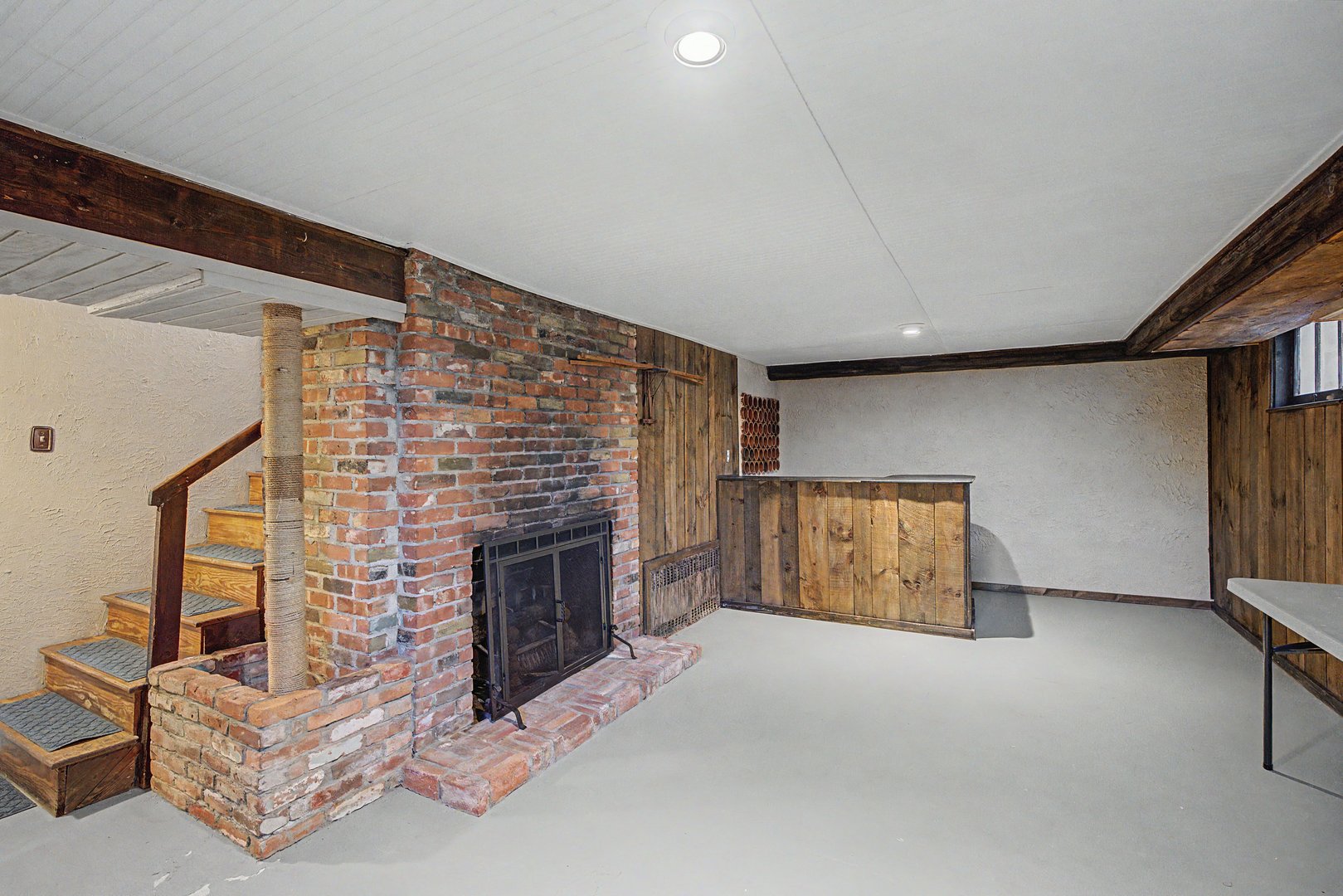 304 Bushy Hill Road Photo 33