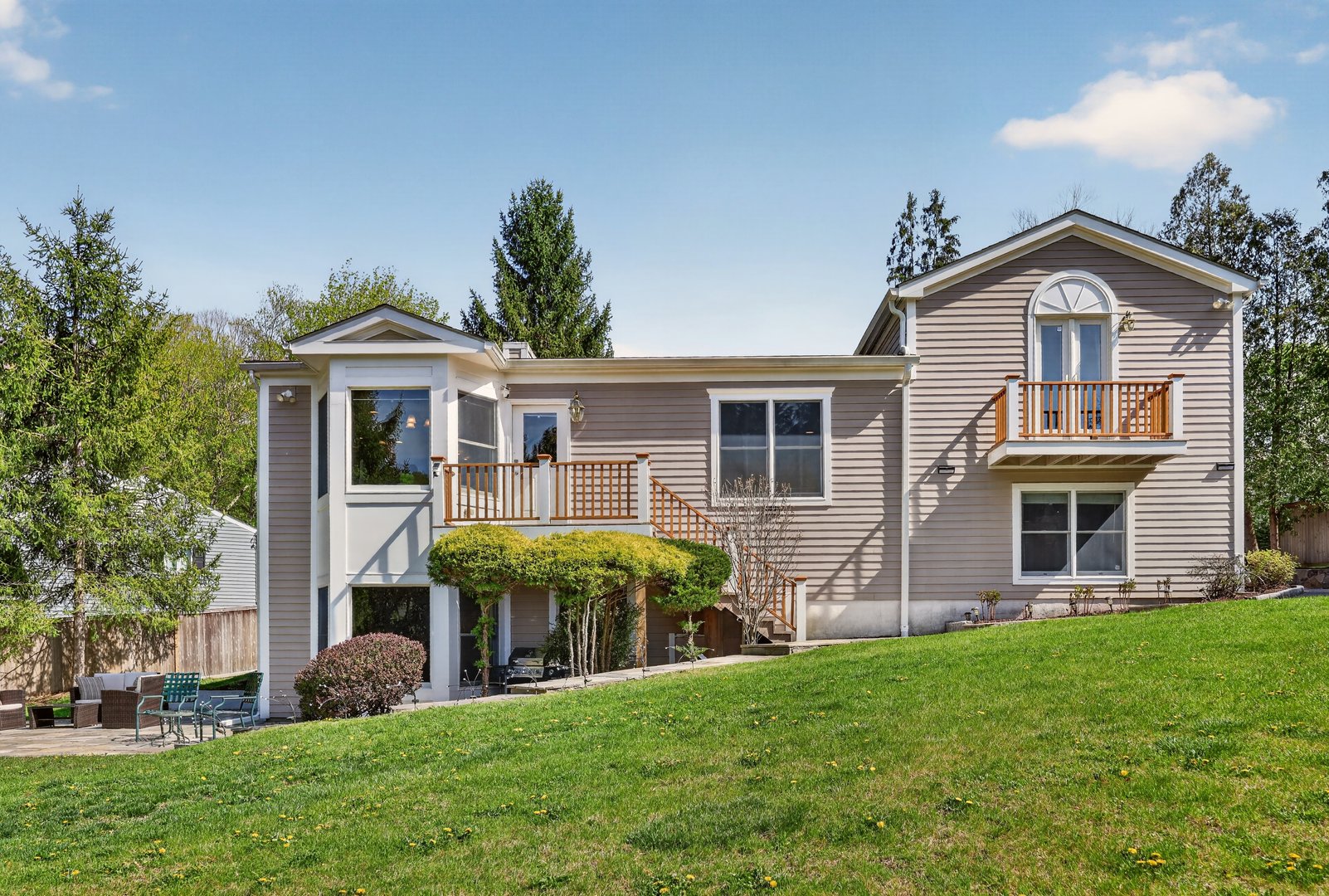 74 Dogwood Lane Photo 1