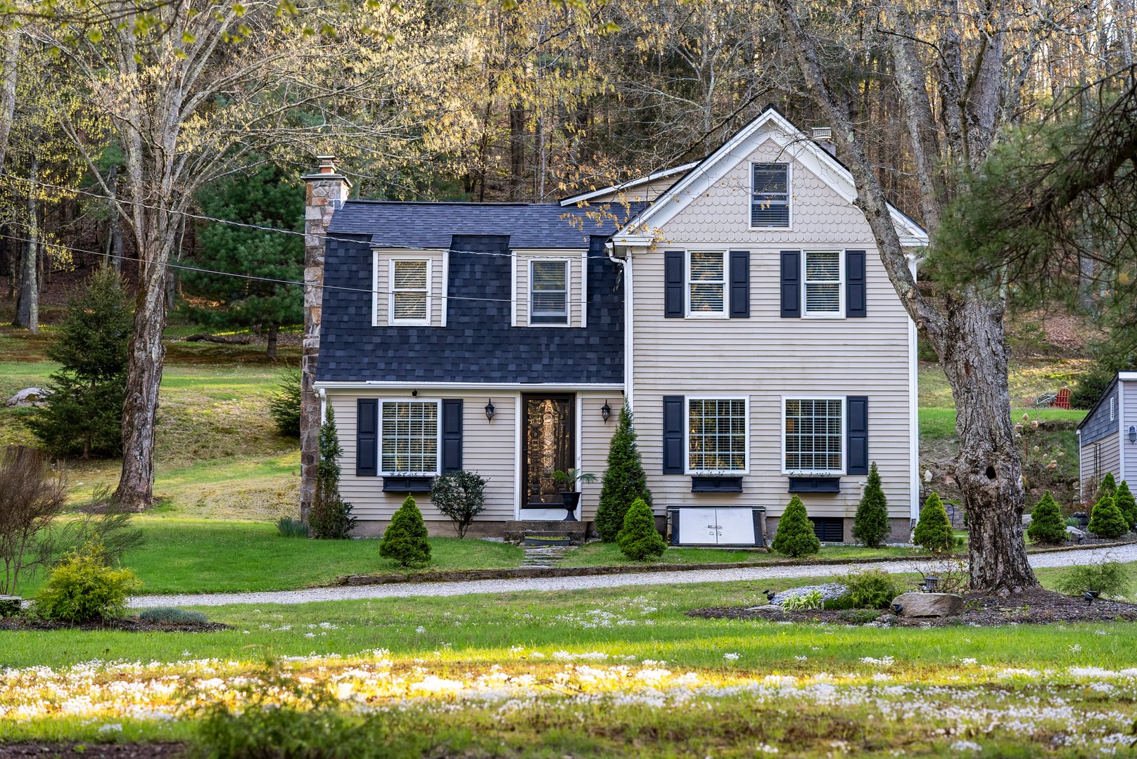 1158 Mott Hill Road Photo 3