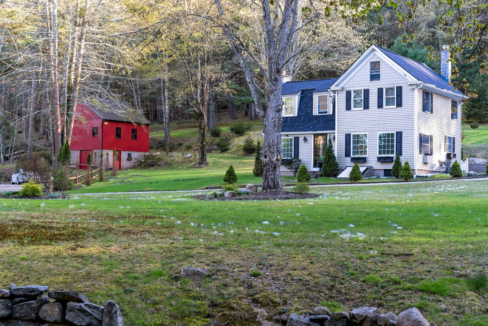 1158 Mott Hill Road Photo 5