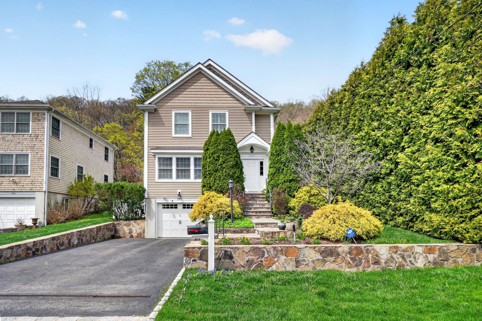 228 Sarles Lane Photo 1