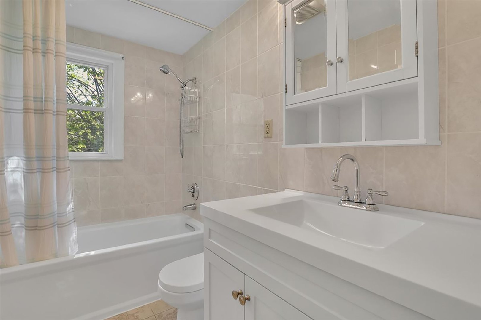 7 Mohawk Drive Photo 27
