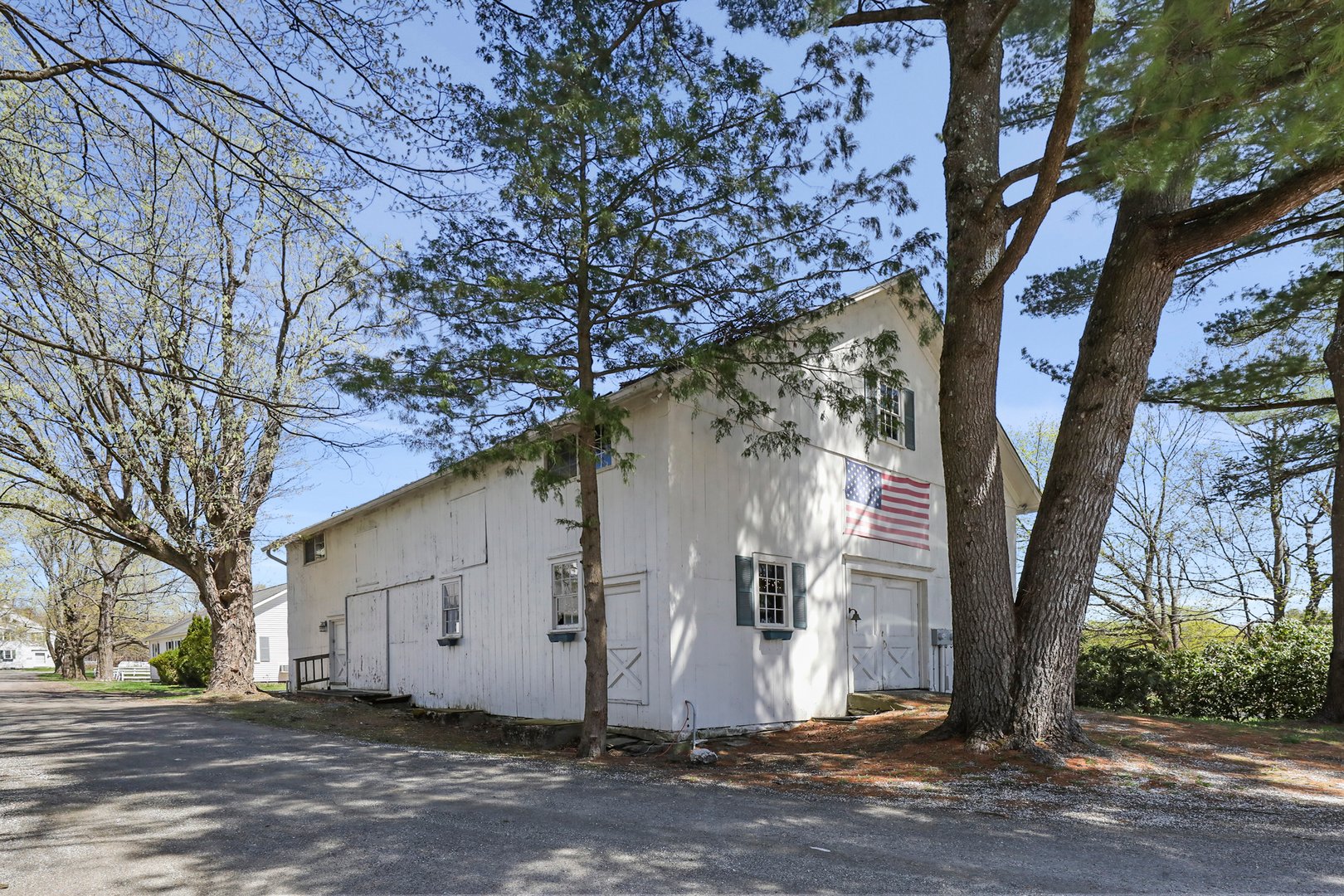 802 State Rd Photo 37
