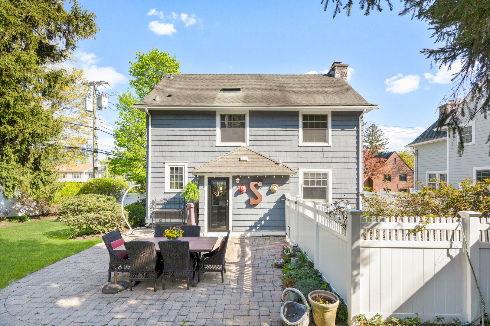 405 Cortlandt Avenue Photo 6