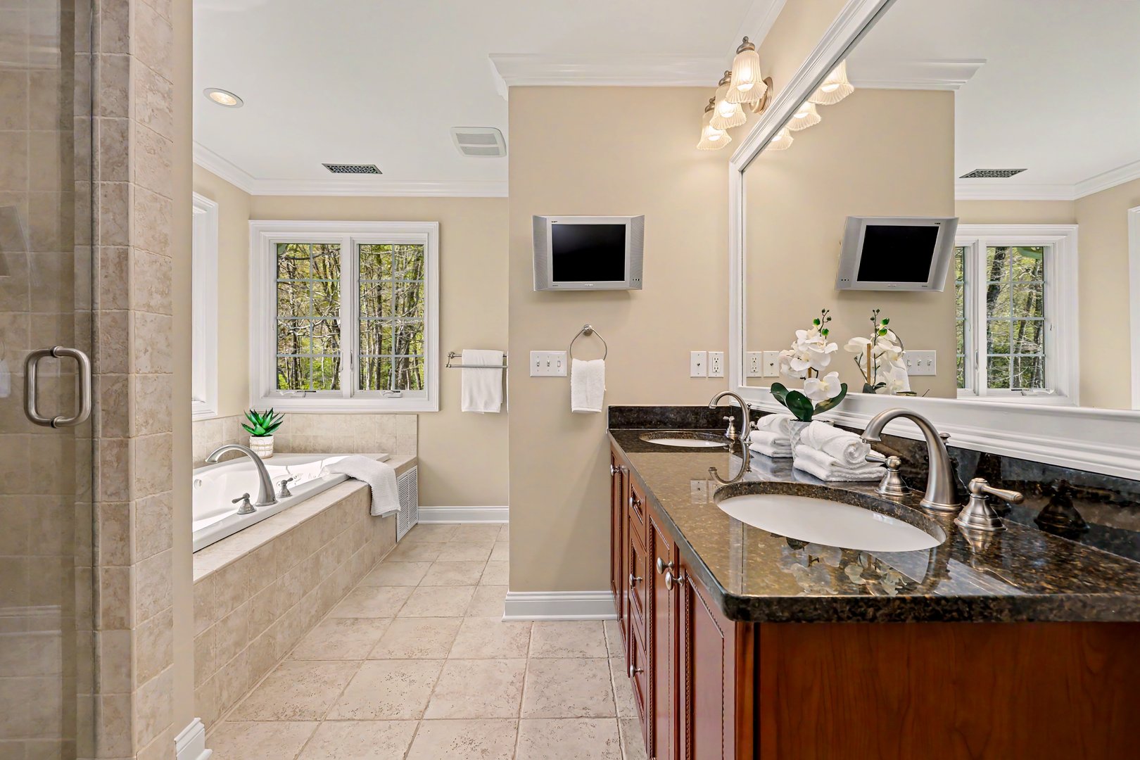 10 Chapman Place Photo 25