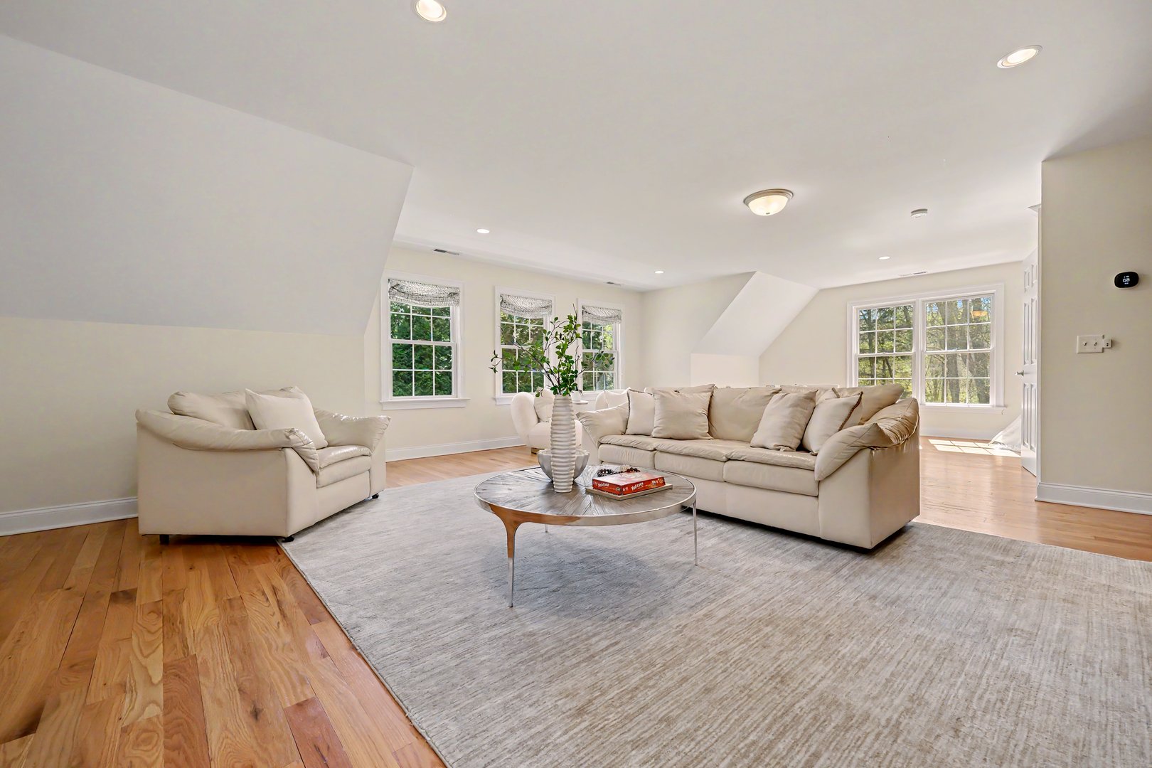 10 Chapman Place Photo 32