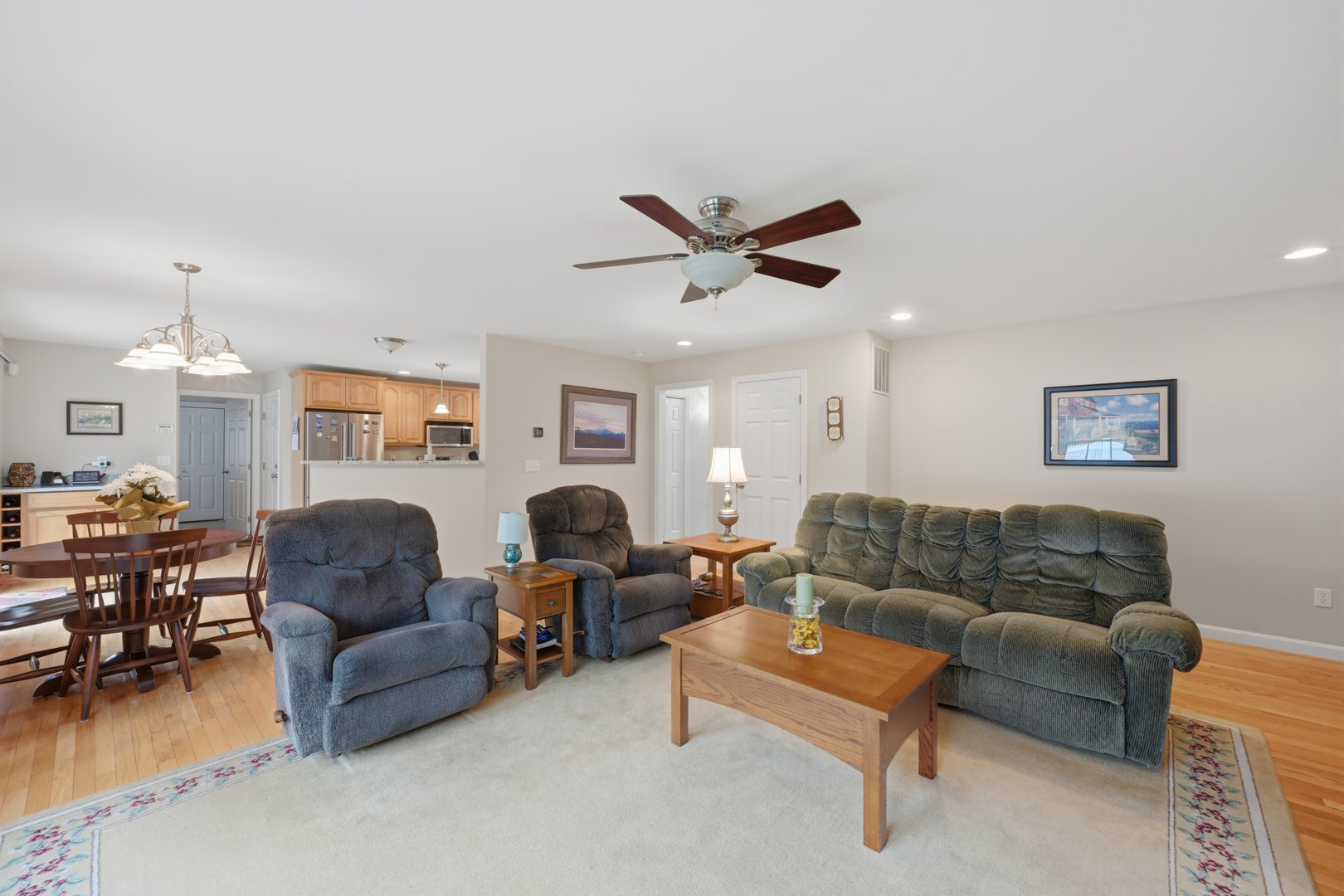 3 Lucienne Way Photo 17
