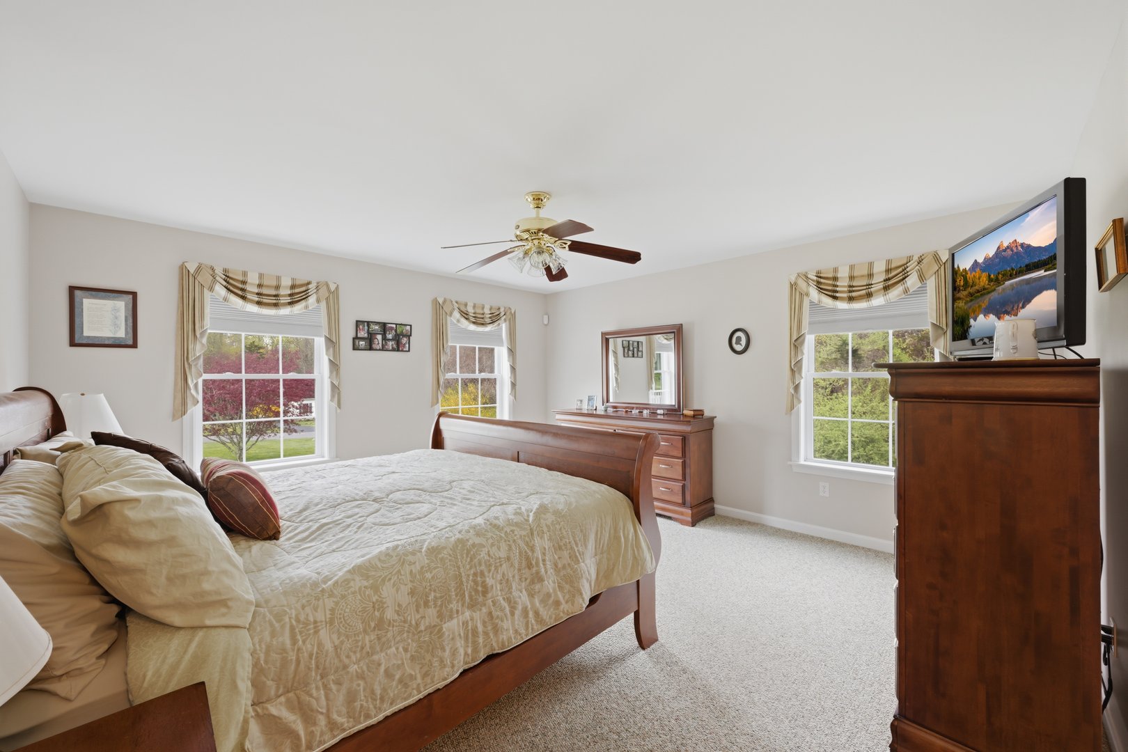 3 Lucienne Way Photo 18