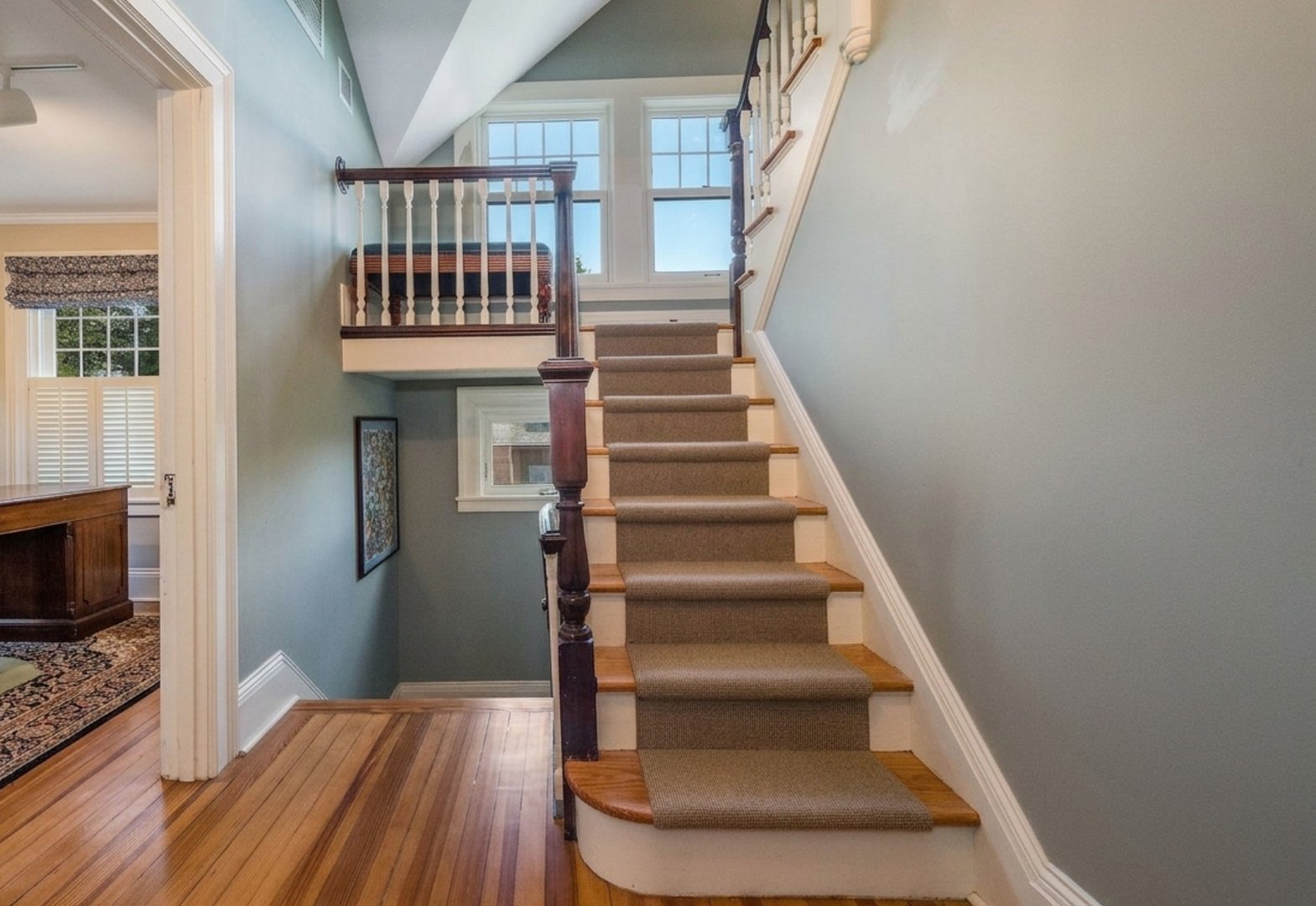 880 Boston Post Road Photo 36