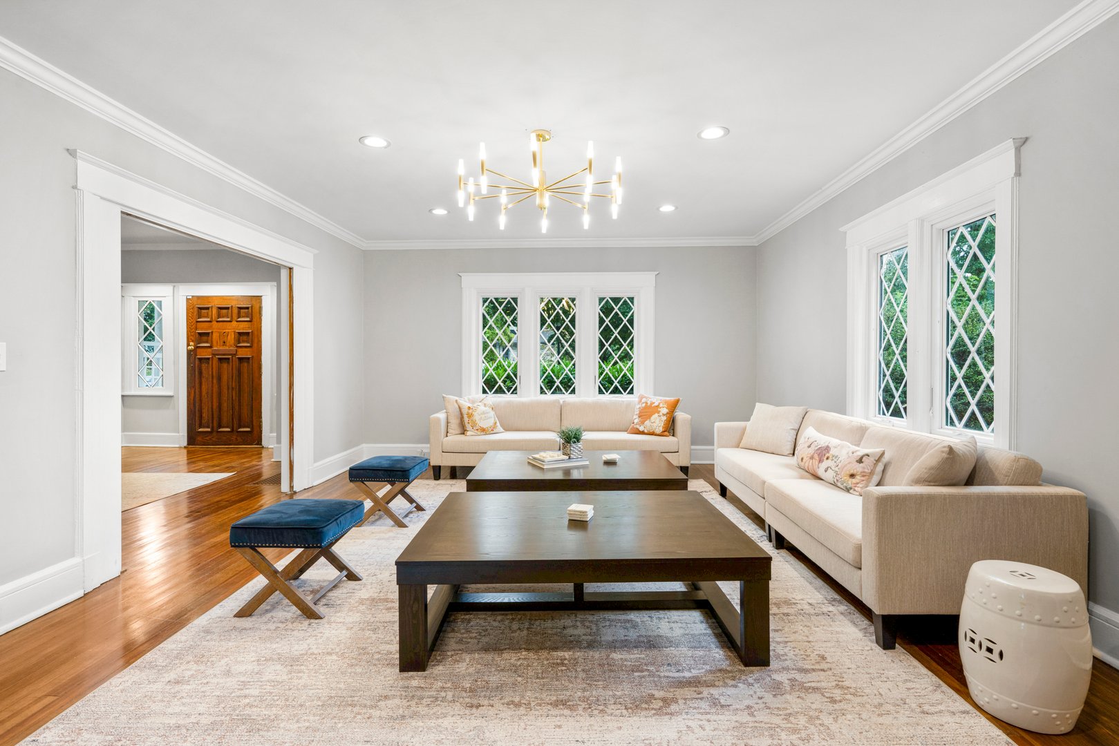 20 Elk Avenue Photo 8
