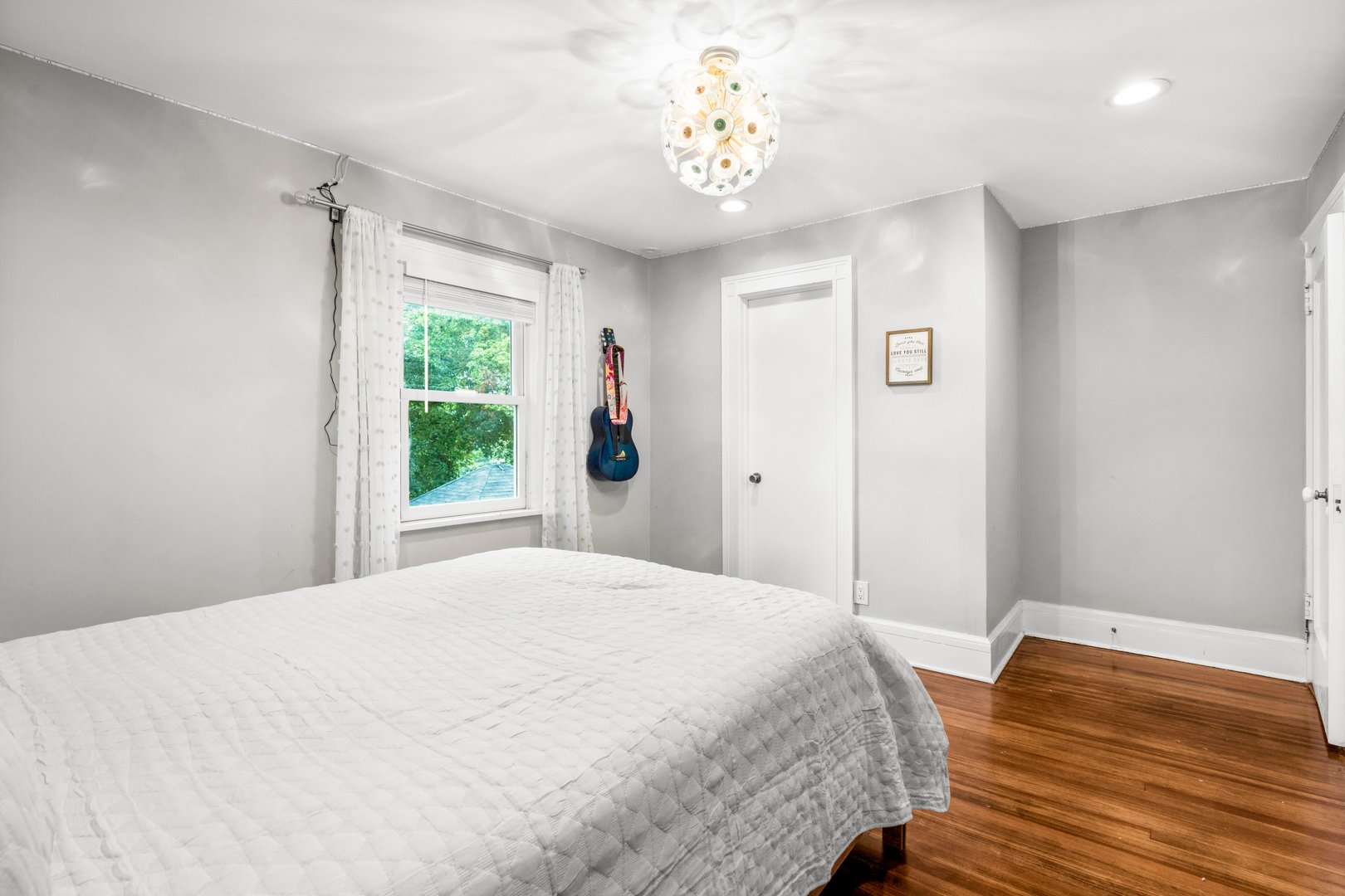 20 Elk Avenue Photo 22