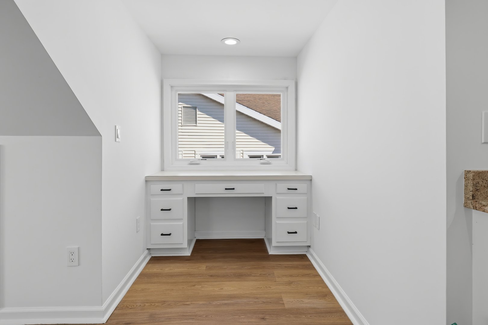 426 Main Street  #G Photo 8