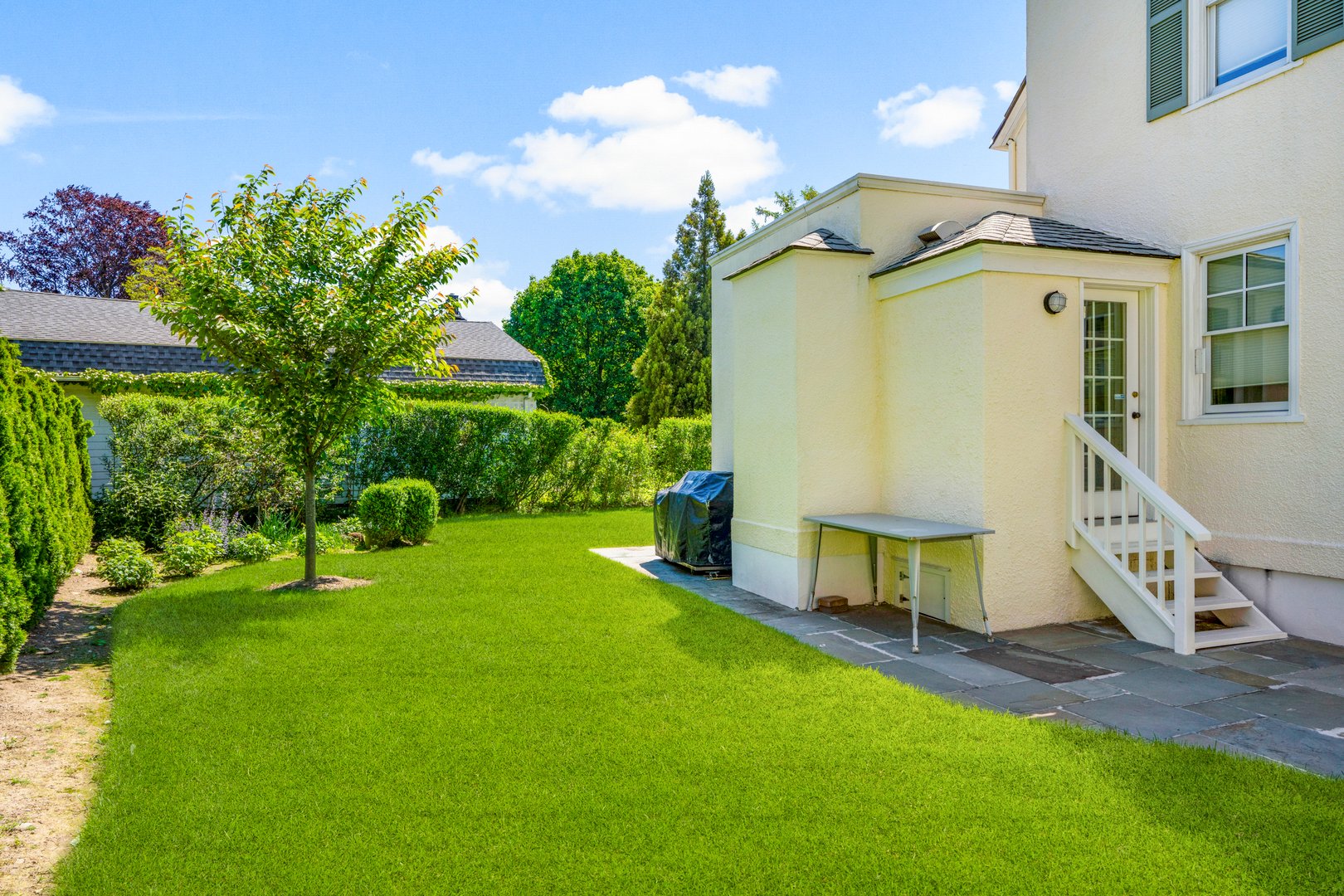 6 Linden Avenue Photo 39