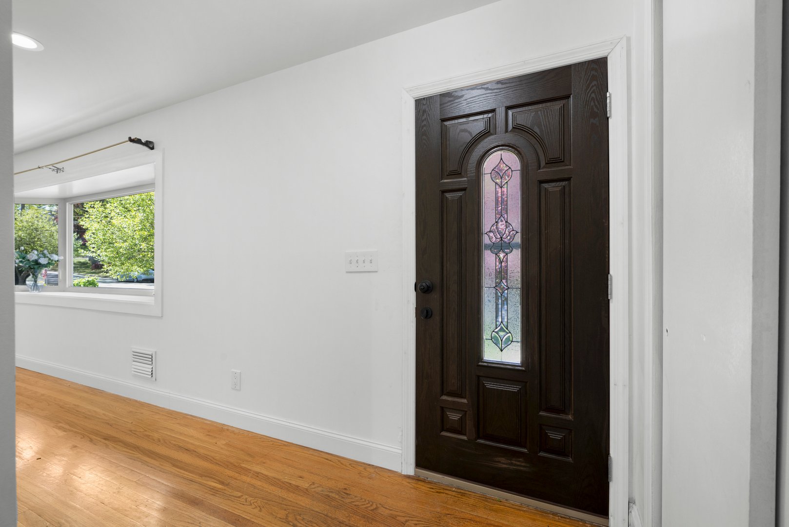 71 Bacon Place Photo 5
