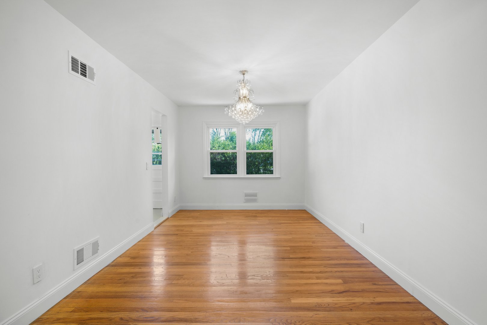 71 Bacon Place Photo 16