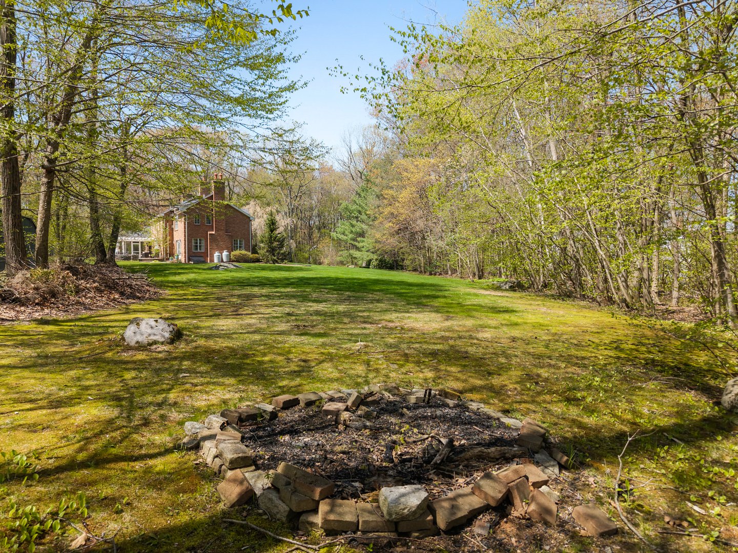 16 Cider Mill Road Photo 36