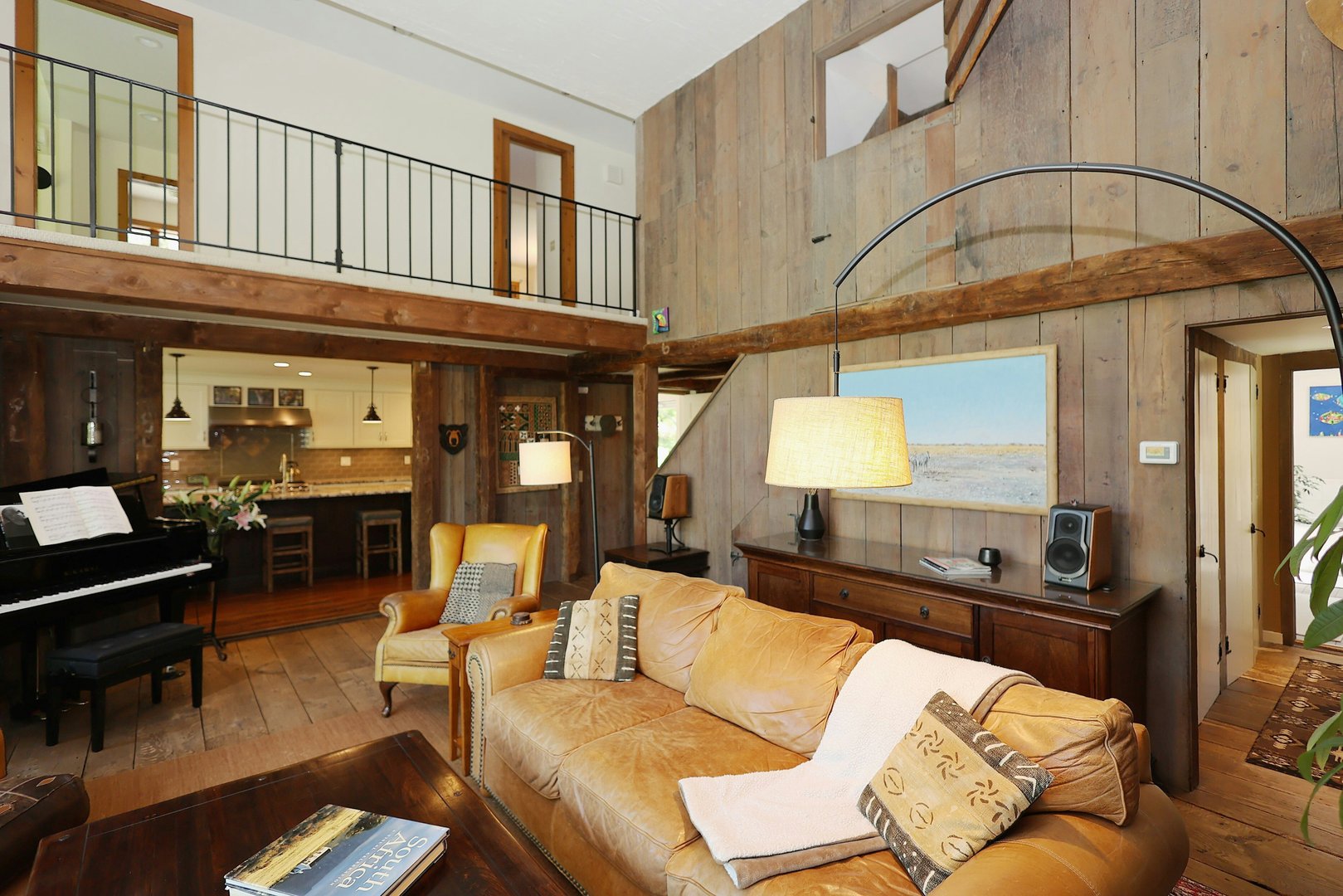 68 Bloomer Road Photo 8