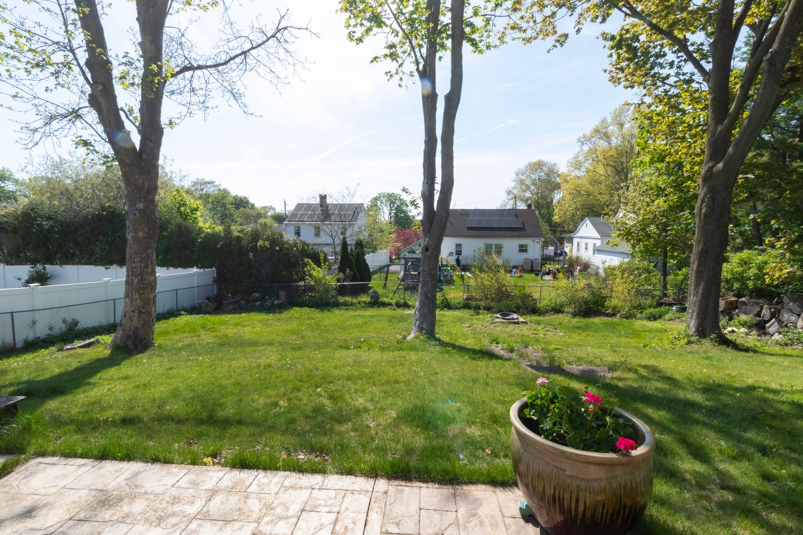 30 Hopkins Drive Photo 21