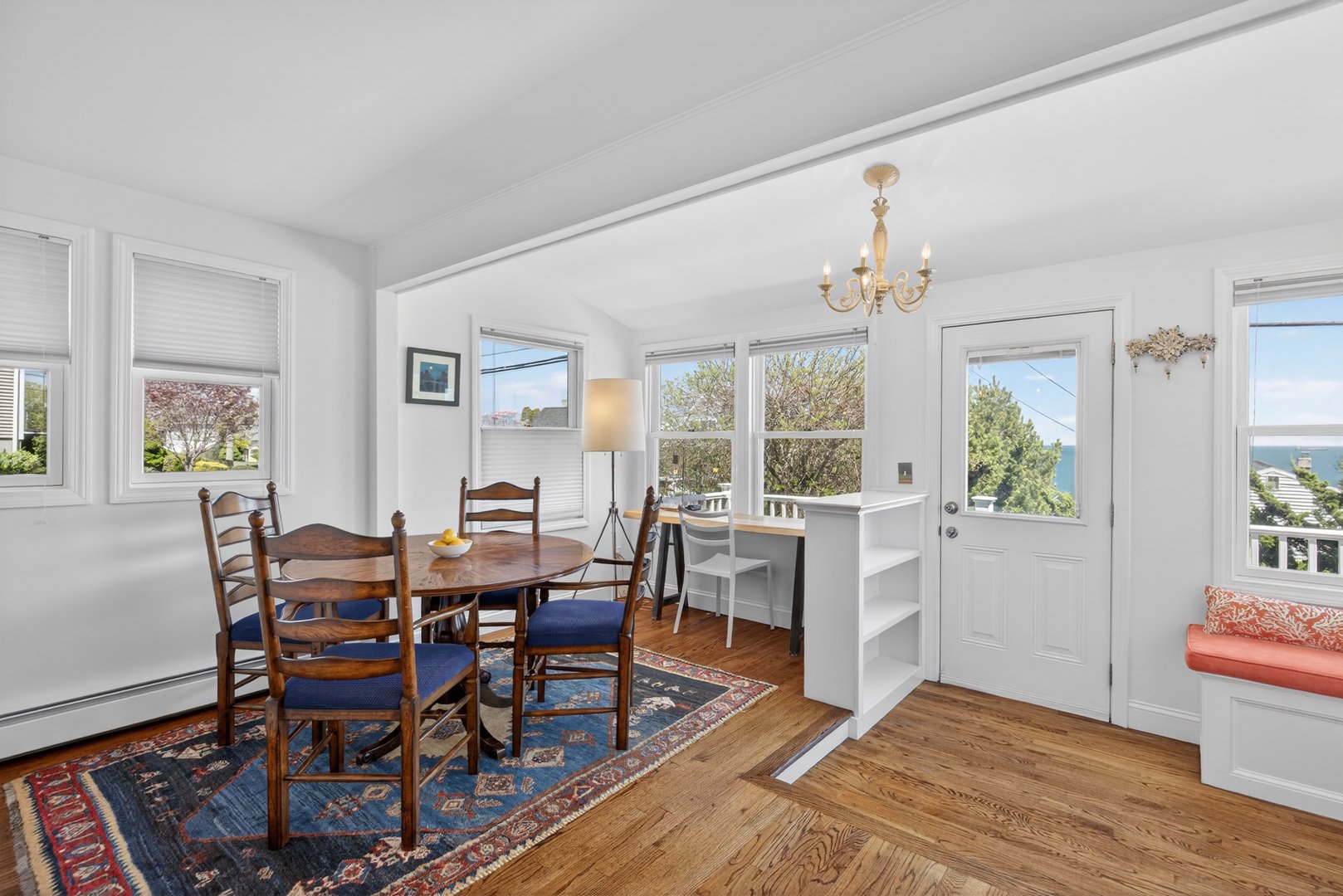 48 Summit Avenue Photo 10