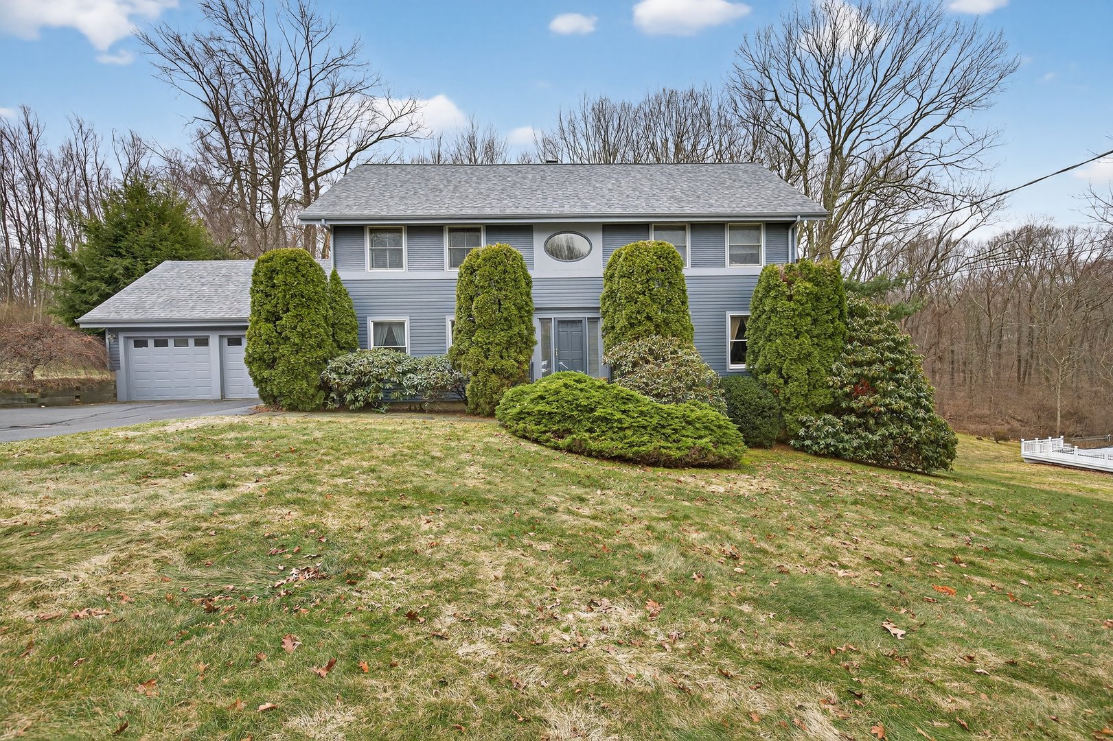 15 Farm Brook Court Photo 1