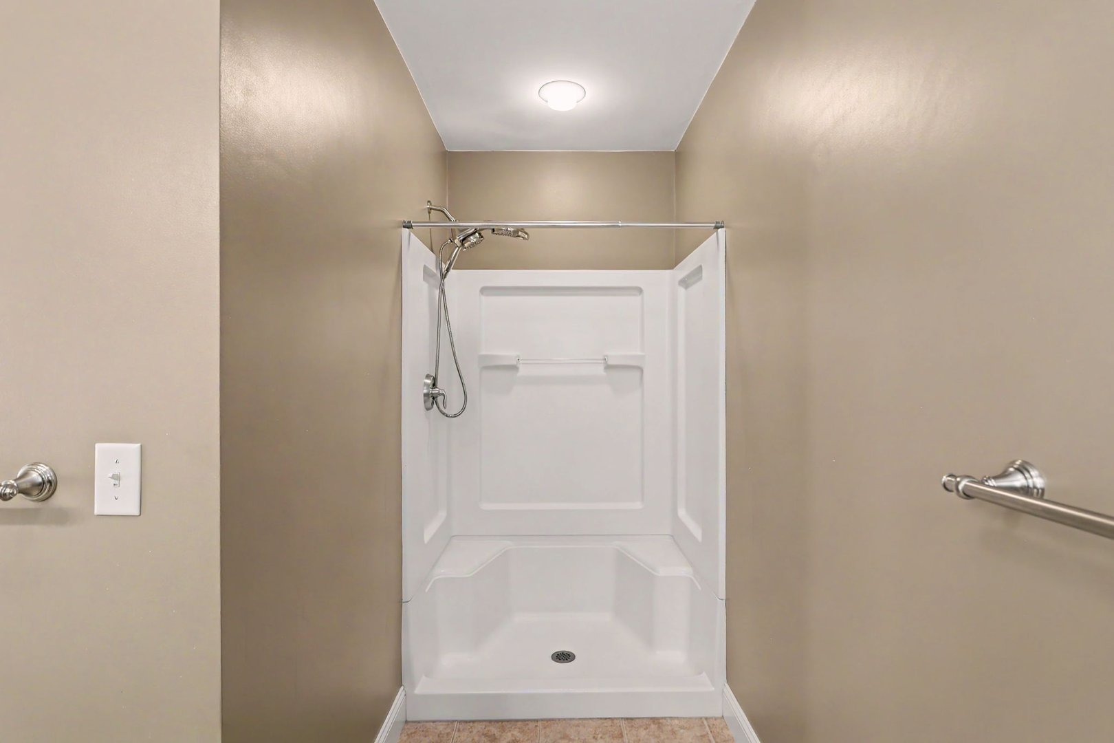112 Ensign Drive Photo 20