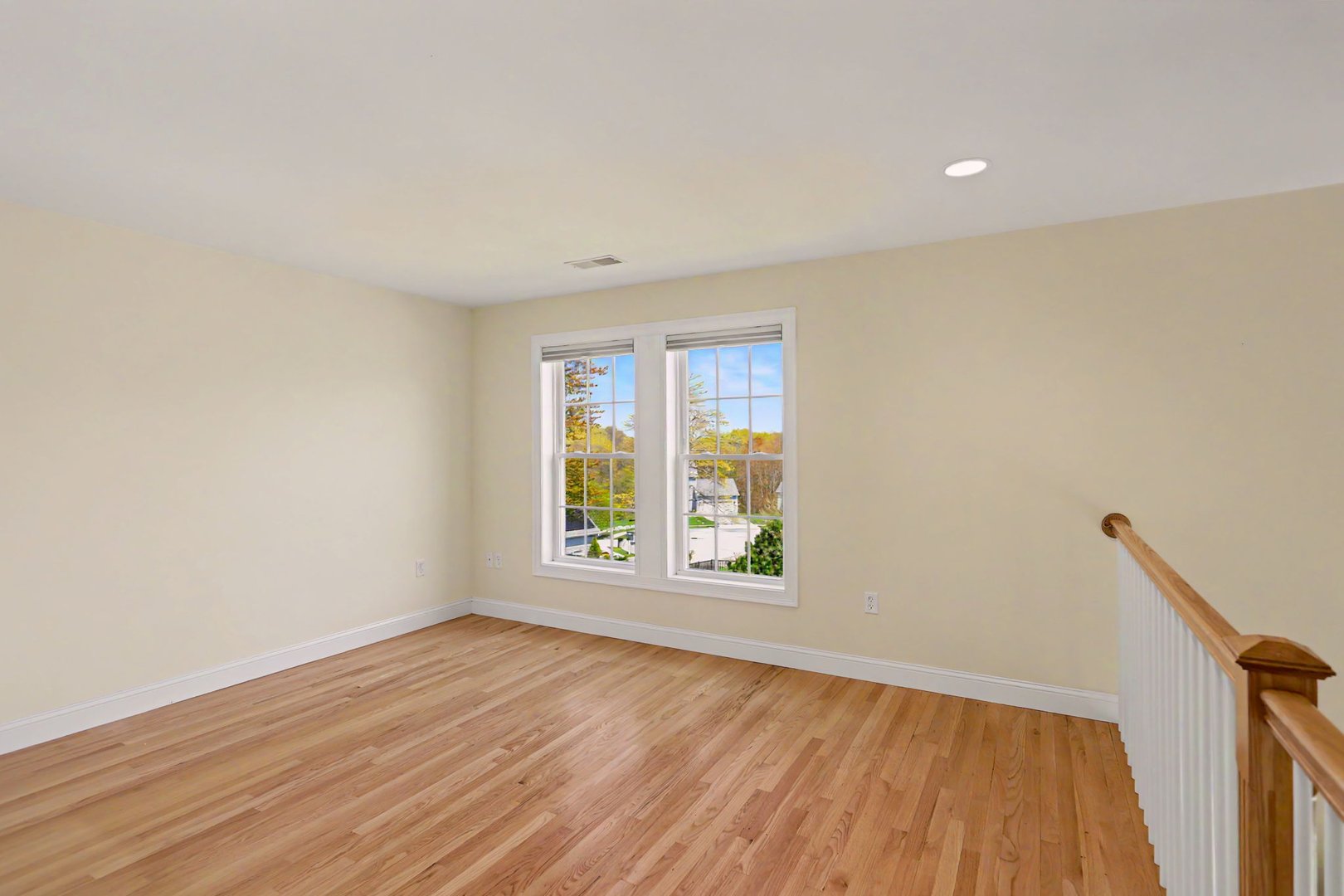 112 Ensign Drive Photo 21