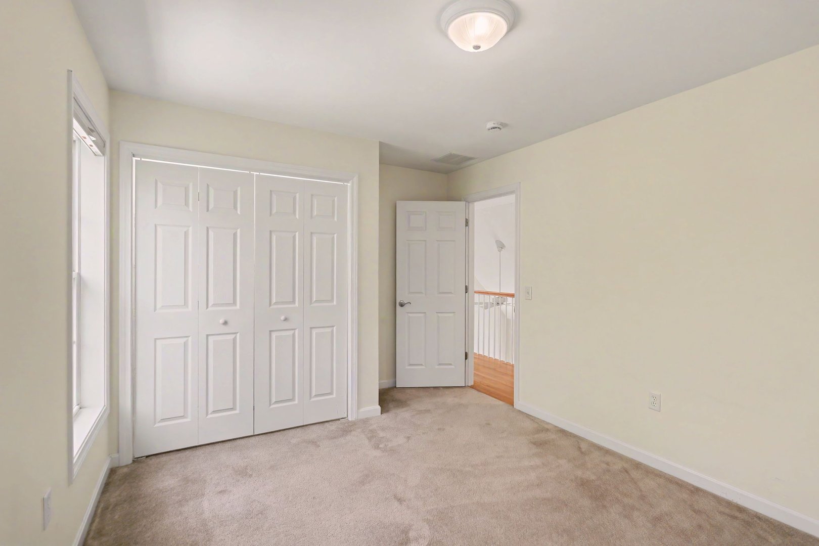 112 Ensign Drive Photo 23
