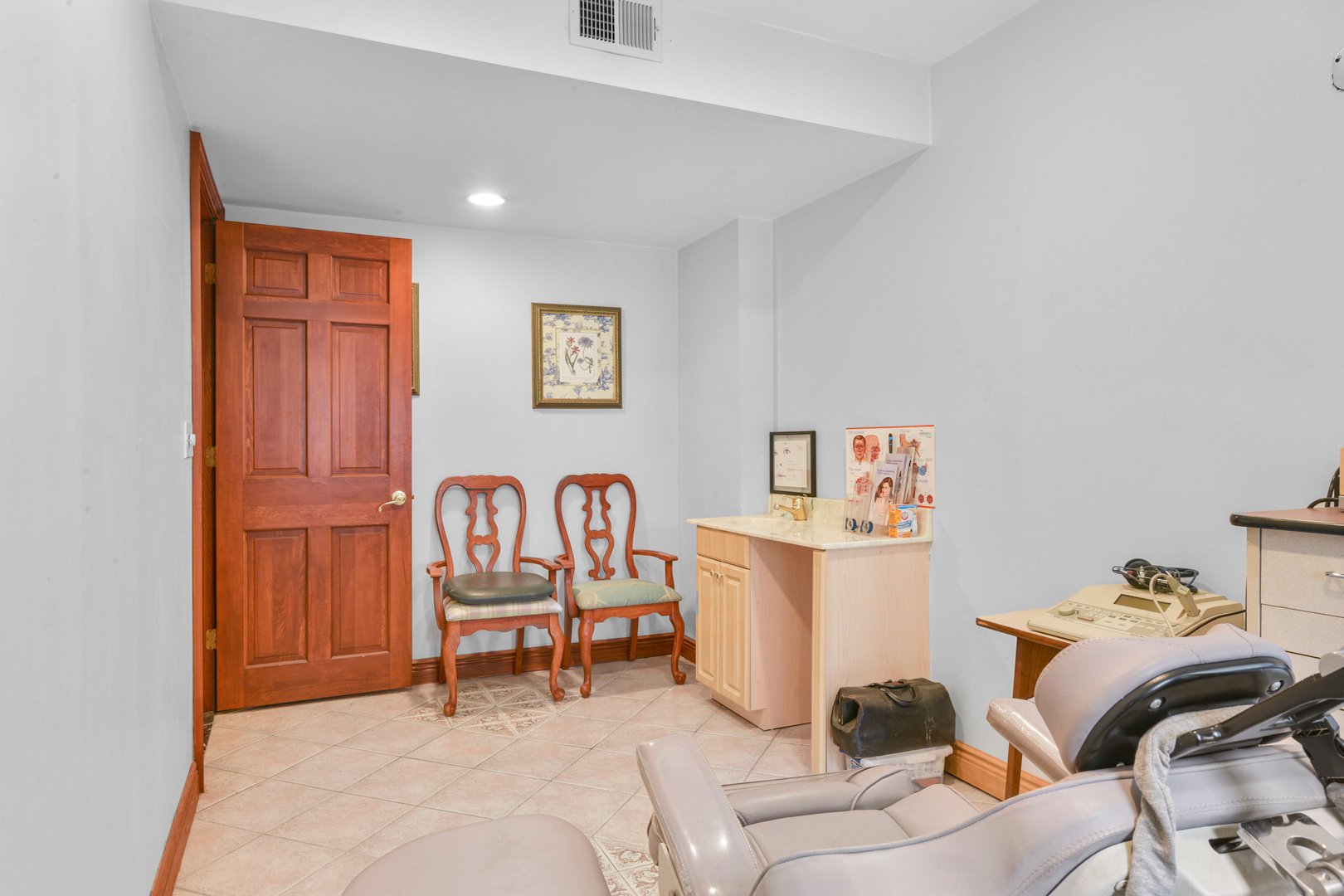 115 E 61st Street  #4C Photo 20