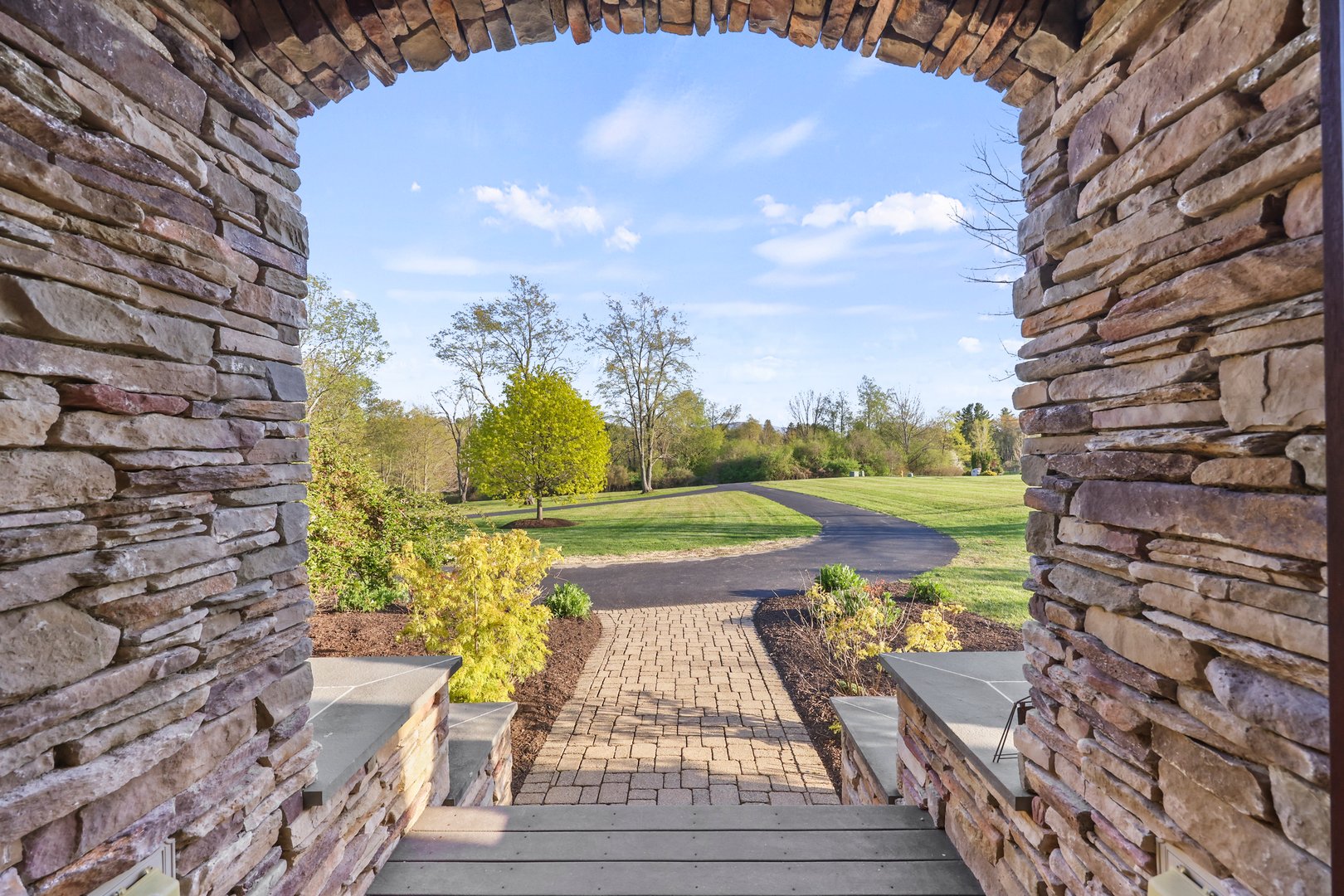 63 Blythewood Dr Photo 6