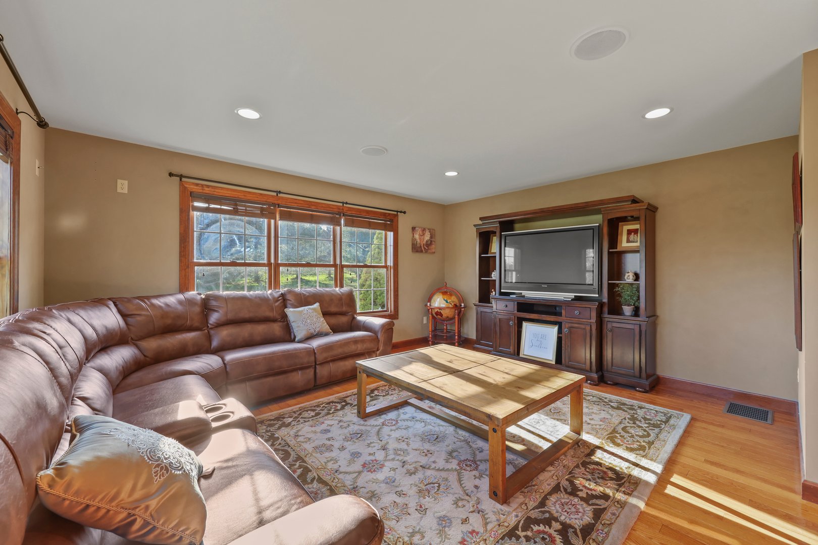 63 Blythewood Dr Photo 8