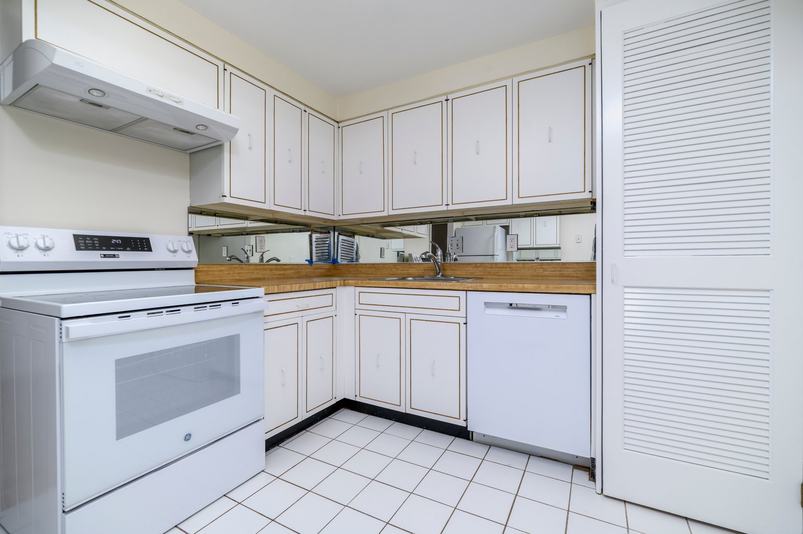 143 Hoyt Street  #2K Photo 6