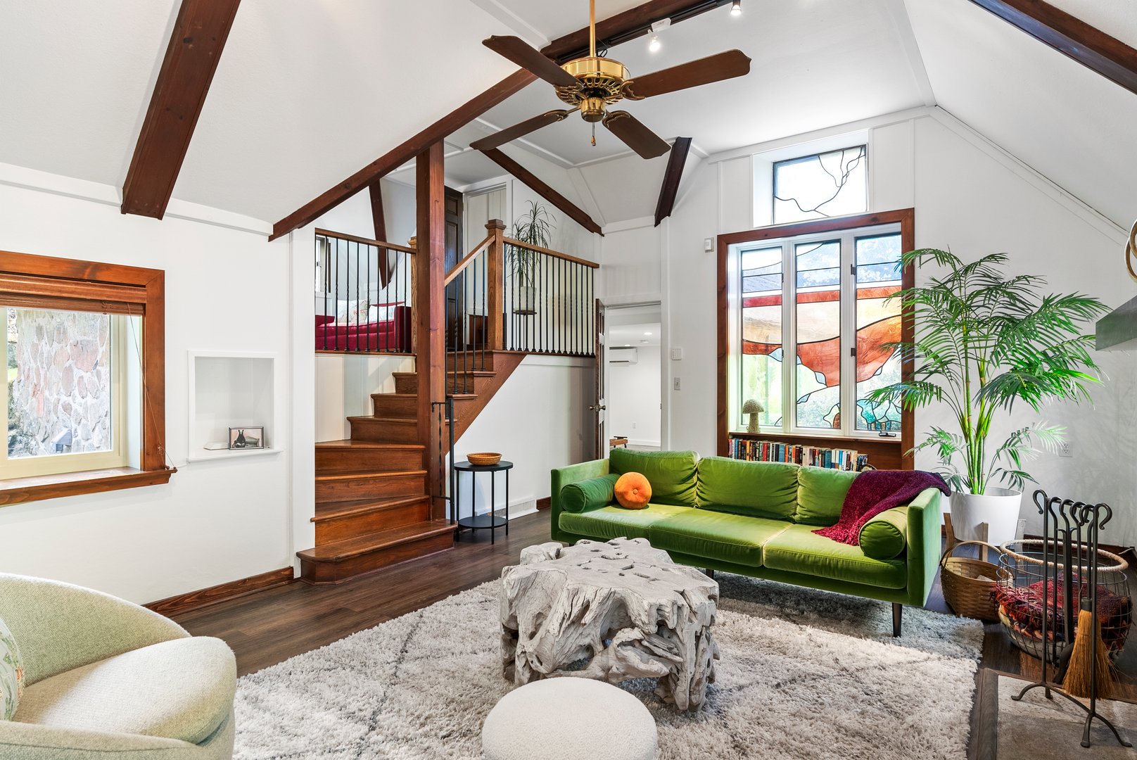 8 Morgan Road Photo 19