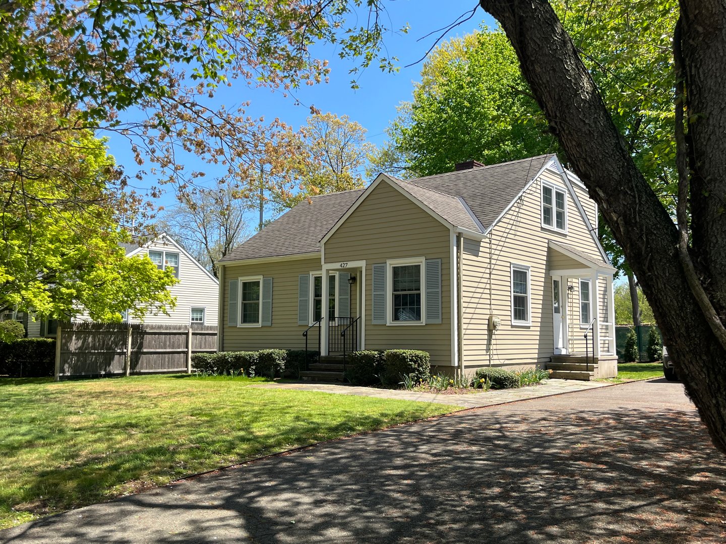 427 Westford Drive Photo 3