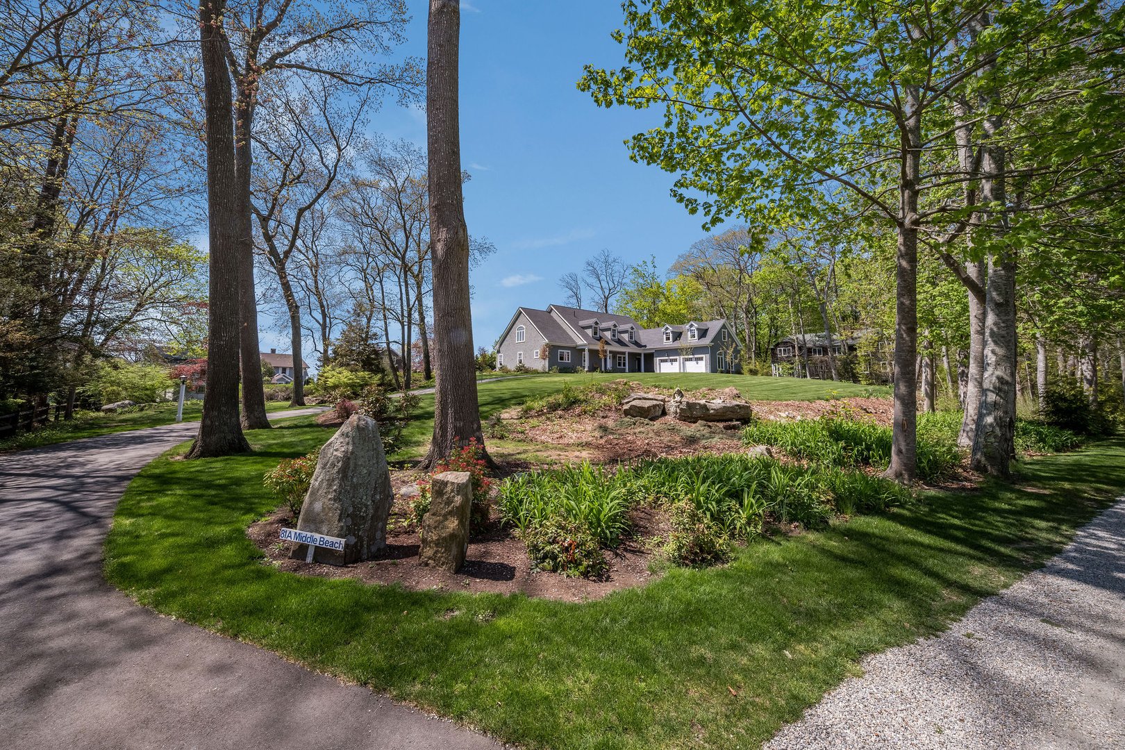 81a Middle Beach Road Photo 3